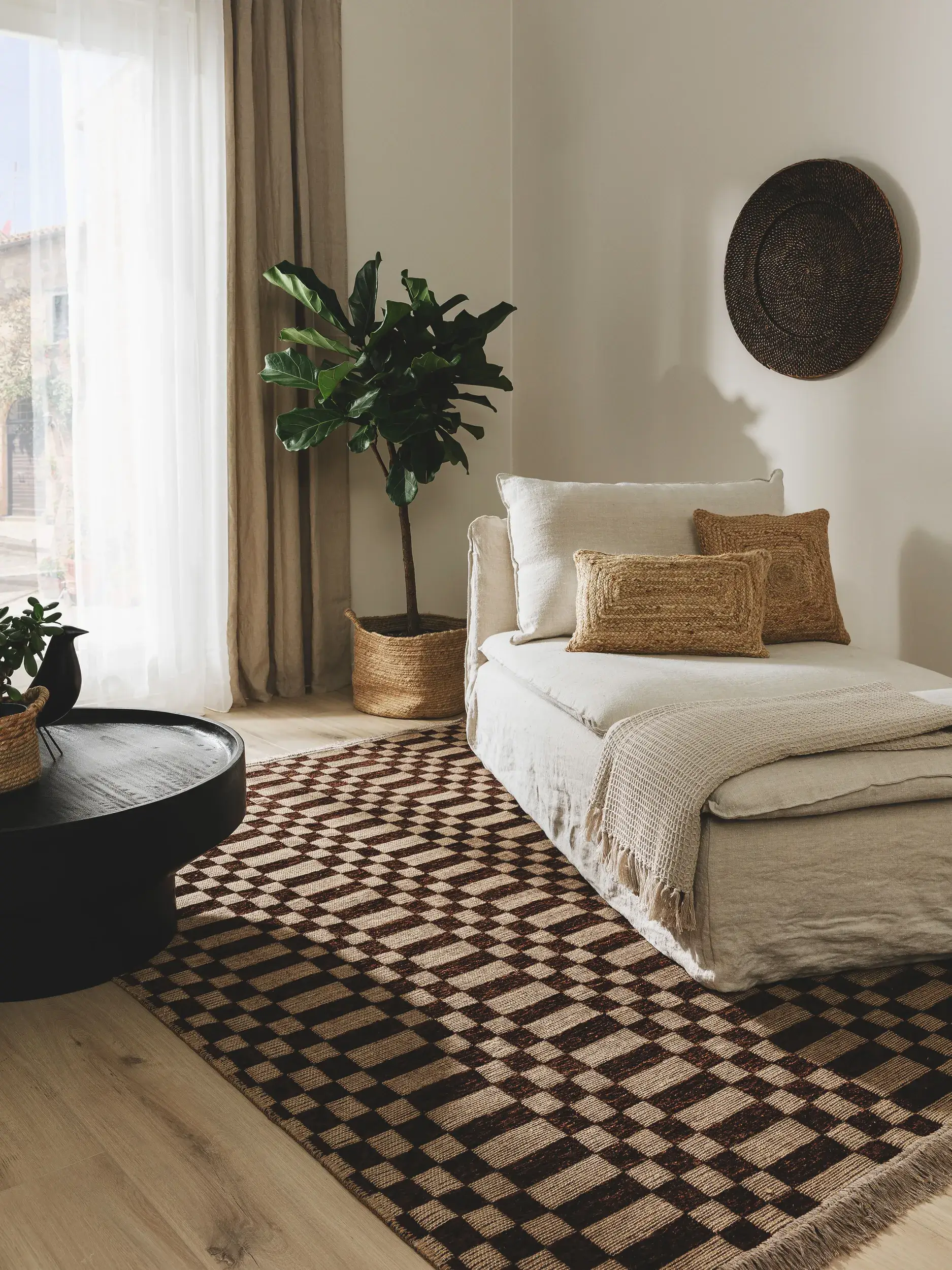 Rug made of 55% Cotton (recycled), 30% Jute, 15% Polyester in Brown with a 55% Cotton (recycled), 30% Jute, 15% Polyester high pile by benuta Pure