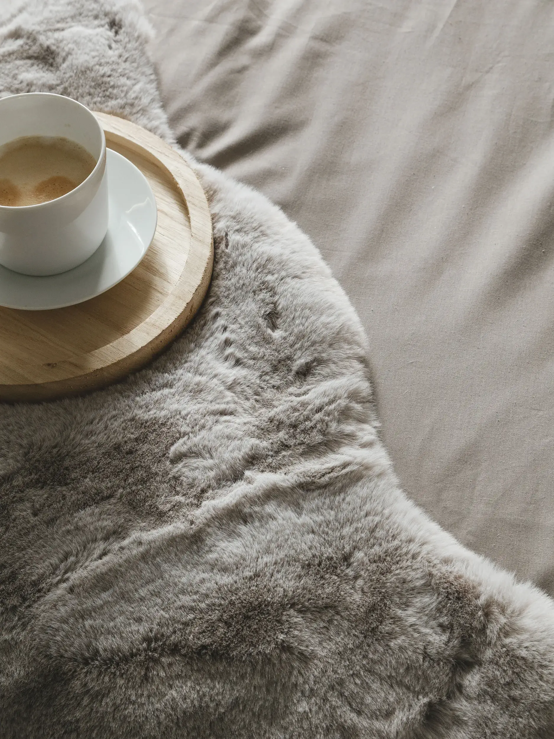 Kunstfell Dave Grau im Design Uni aus 100% Polyester von benuta Nest