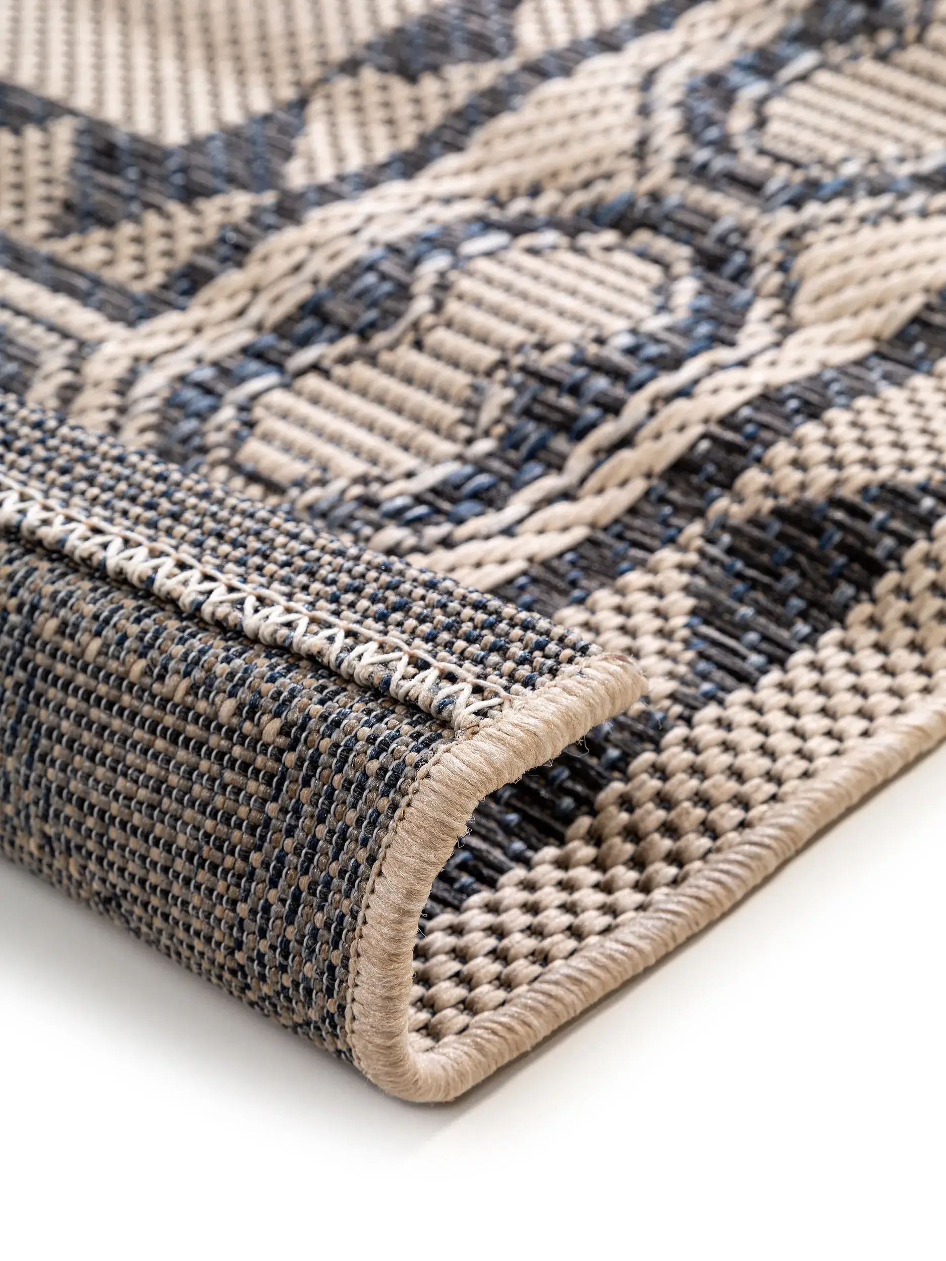 Rug made of 100% Polypropylen in Beige with a 100% Polypropylen high pile by benuta Nest