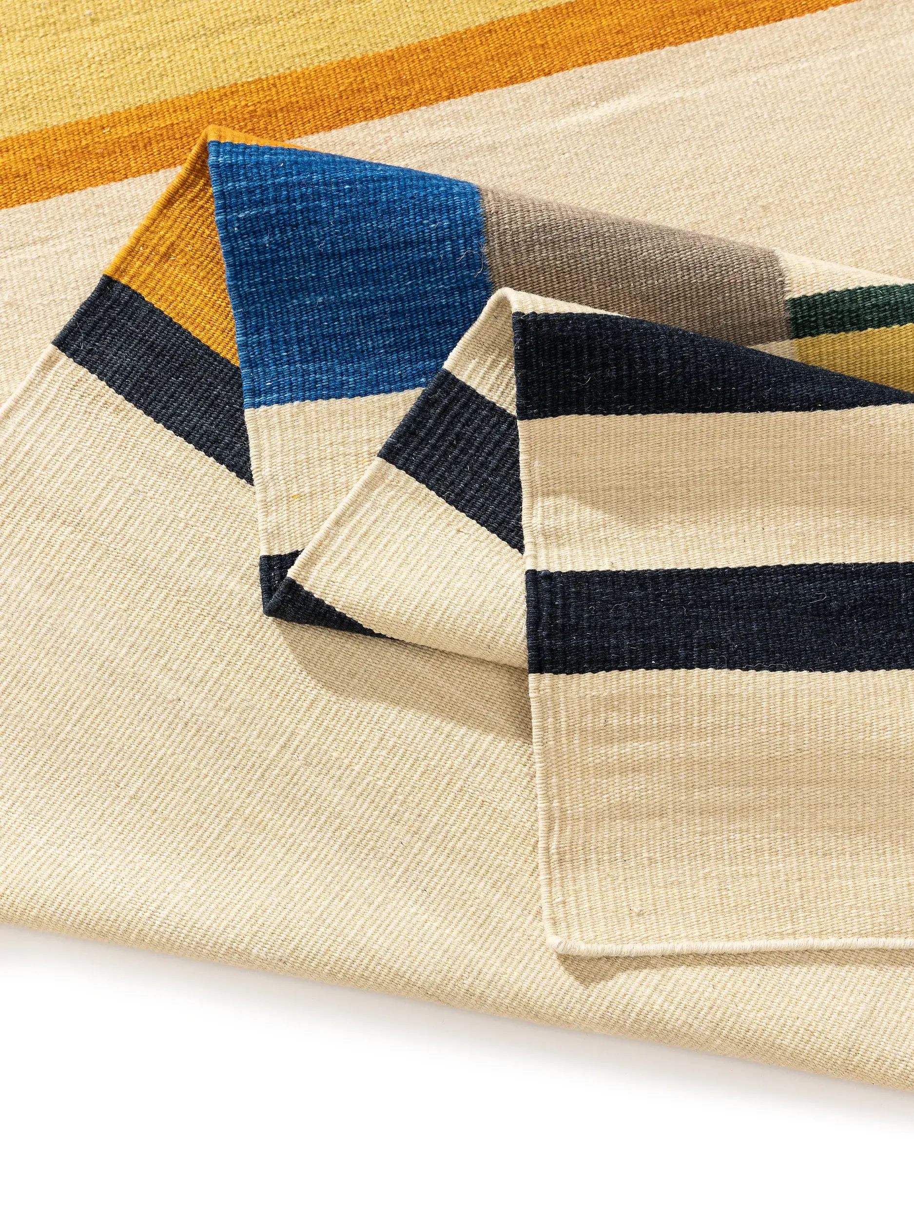 Teppich aus 80% Wolle, 20% Baumwolle in Multicolor mit 80% Wolle, 20% Baumwolle hohem Flor von benuta Nest
