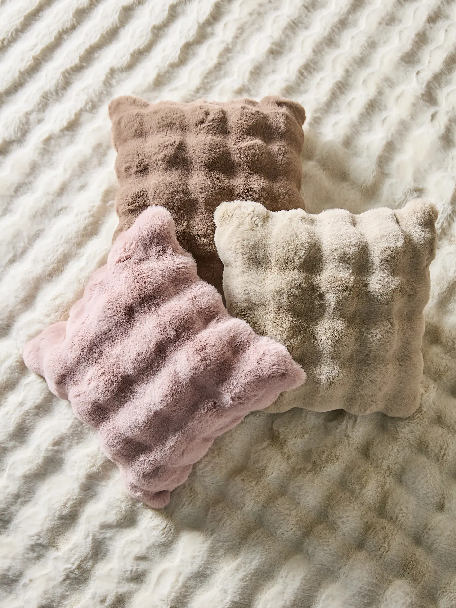 Copricuscino Dave Marrone im Design Tintaunita aus 100% Poliestere von benuta nest