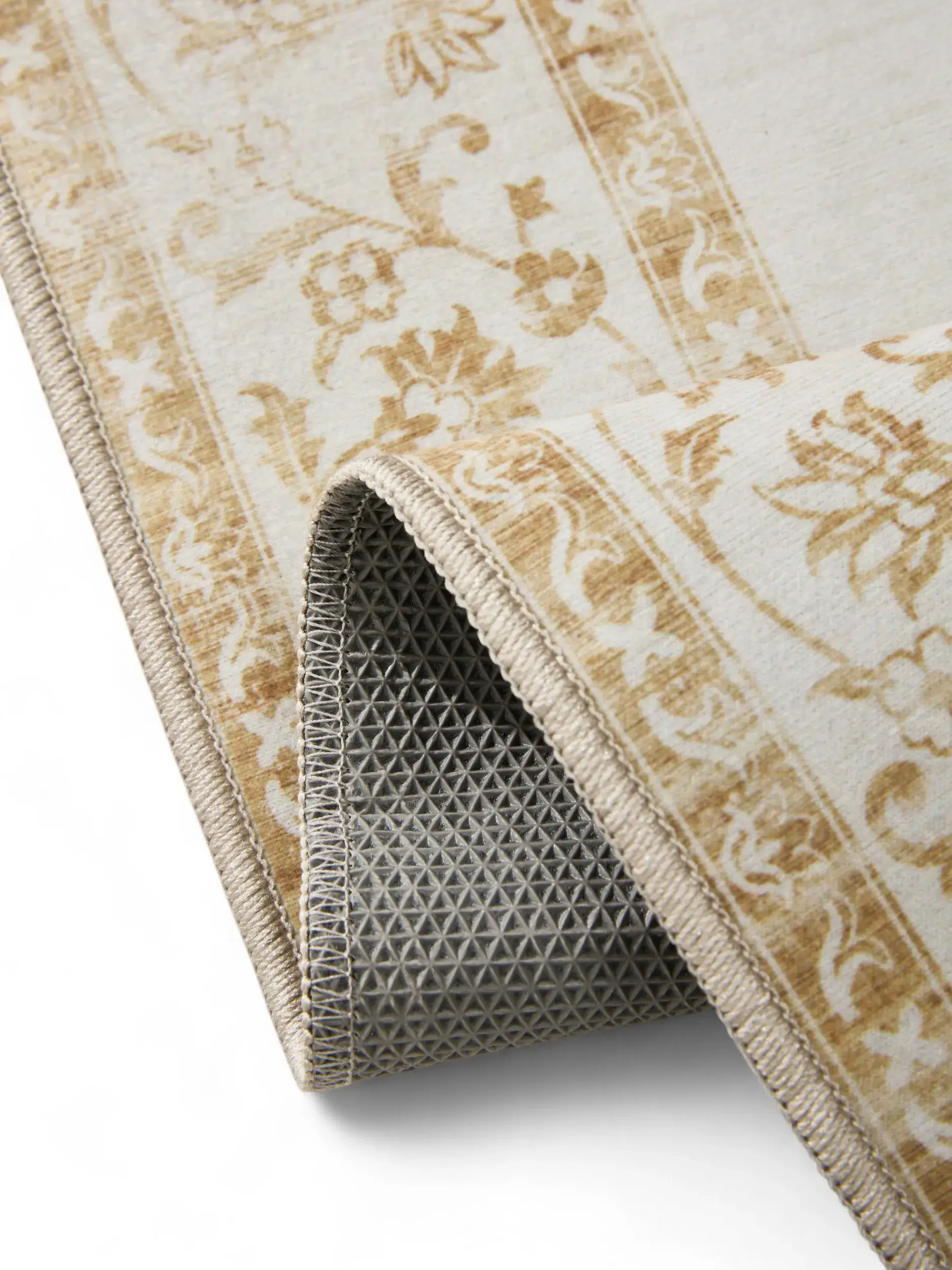 Rug made of 100% Polyester in Beige with a 100% Polyester high pile by benuta Basic