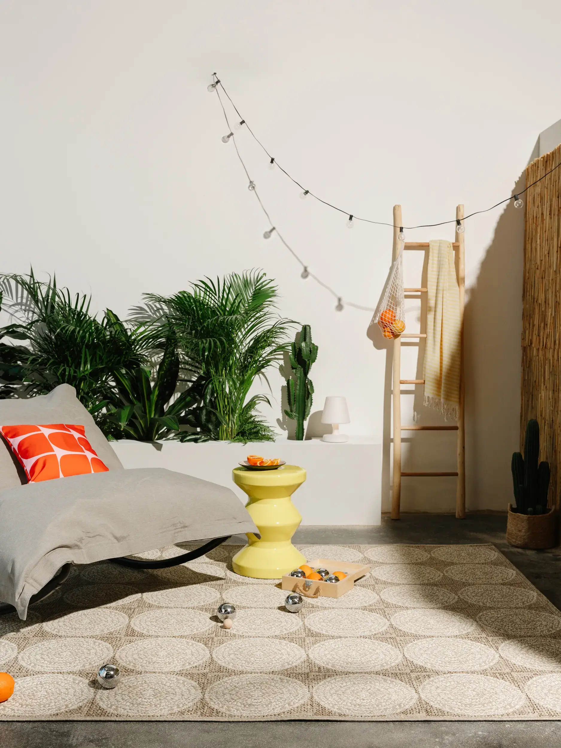 Rug made of 100% Polypropylen in Beige with a 100% Polypropylen high pile by benuta Pop