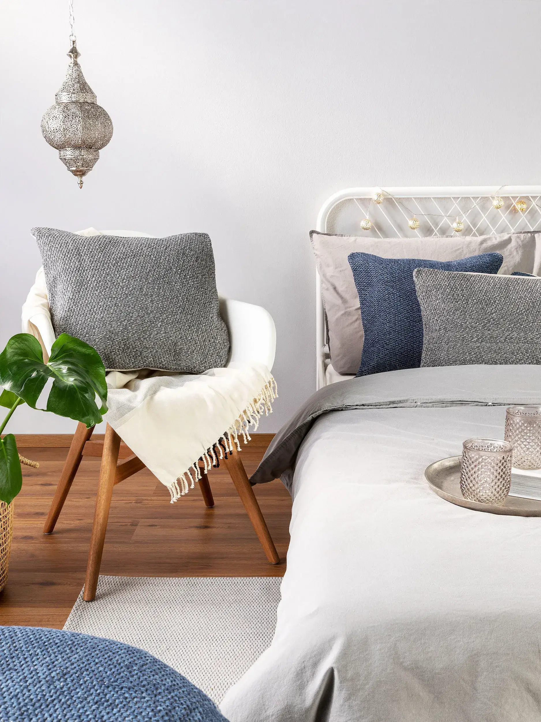Kissenbezug Bora Anthrazit im Design Einfarbig aus 100% Baumwolle von benuta Nest