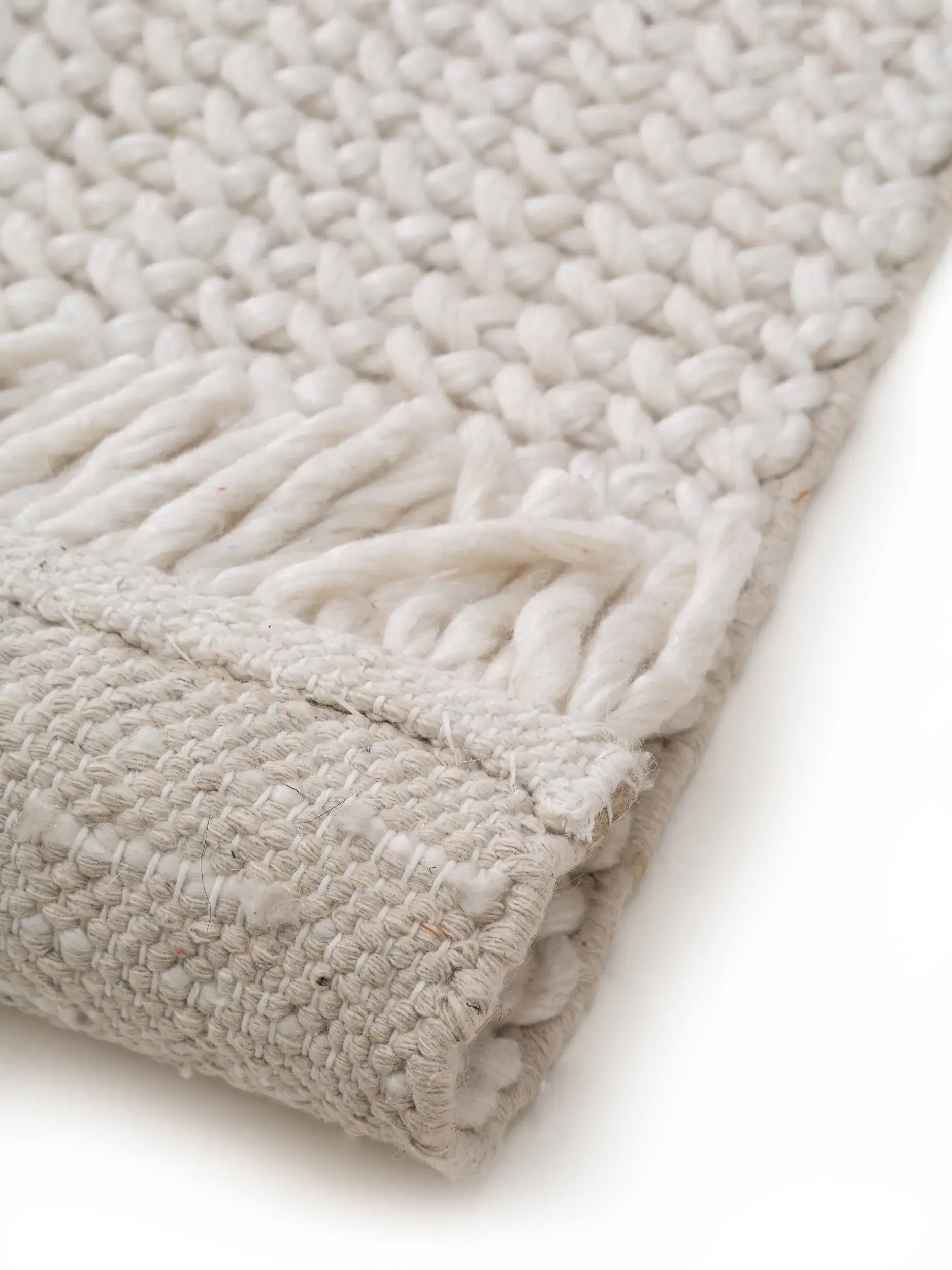 Alfombra de 60% Lana, 40% Poliéster en Blanco con un pelo de {{Placeholder_Pile Height}} de altura de benuta pure