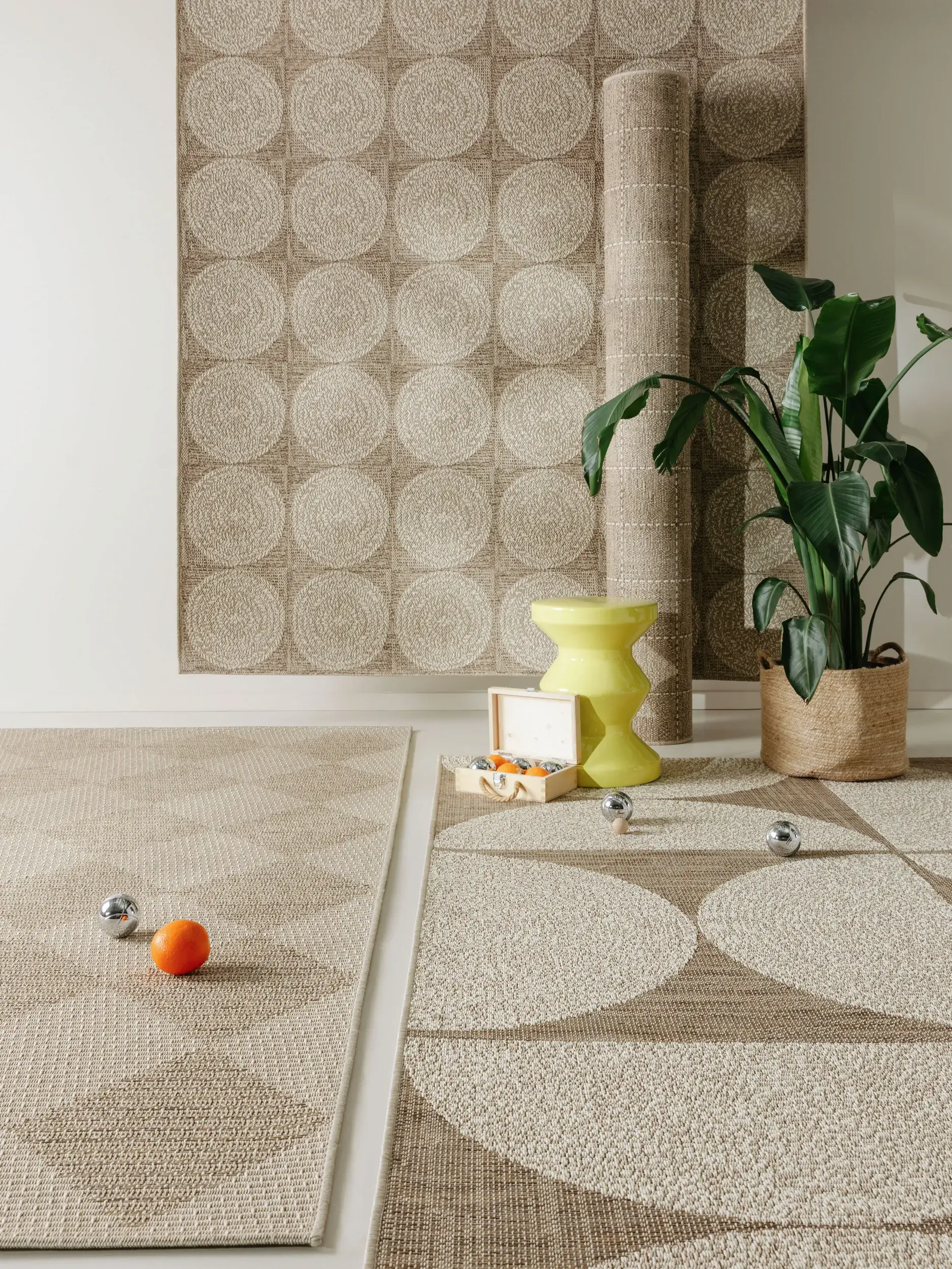 Rug made of 100% Polypropylen in Beige with a 100% Polypropylen high pile by benuta Pop