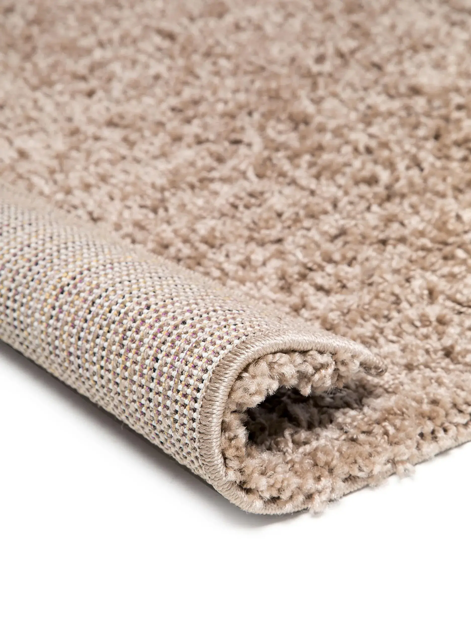 Rug made of 100% Polypropylen in Taupe with a 100% Polypropylen high pile by benuta
