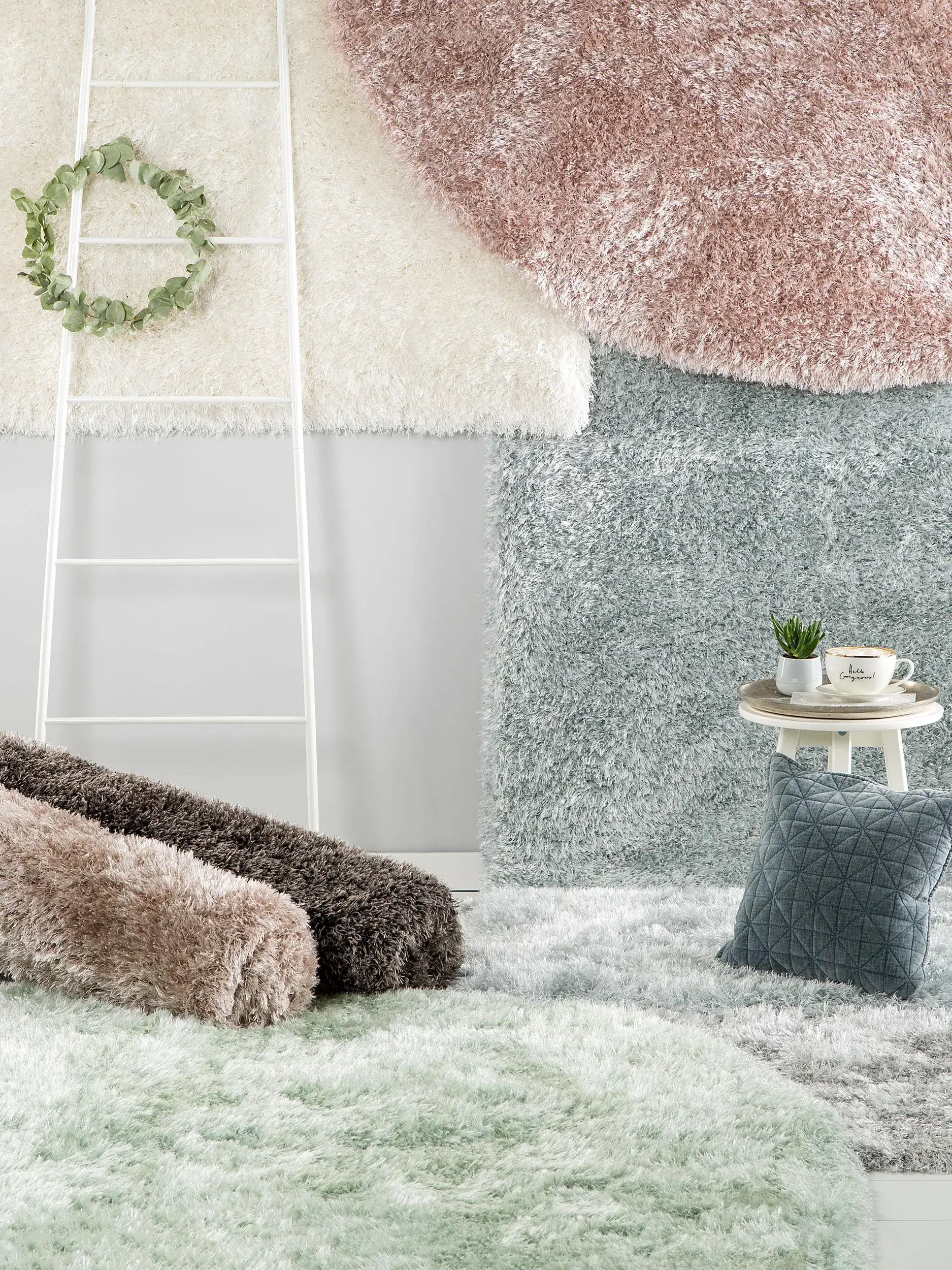 Matta Lea av 50% Polyester, 50% Polypropylen i Vit från benuta POP