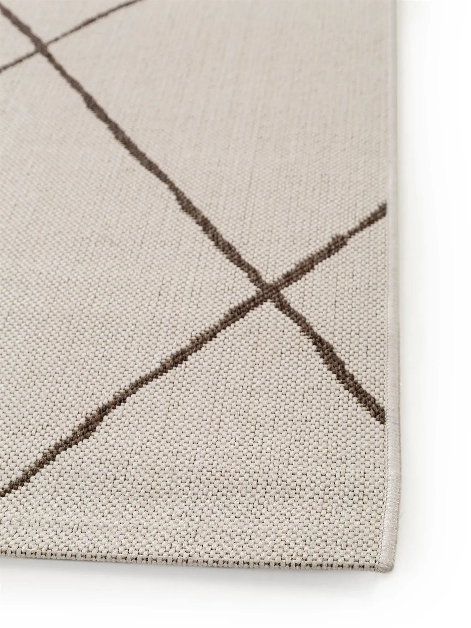 Tappeto di 100% Polipropilene in Beige con pelo alto 100% Polipropilene da benuta nest