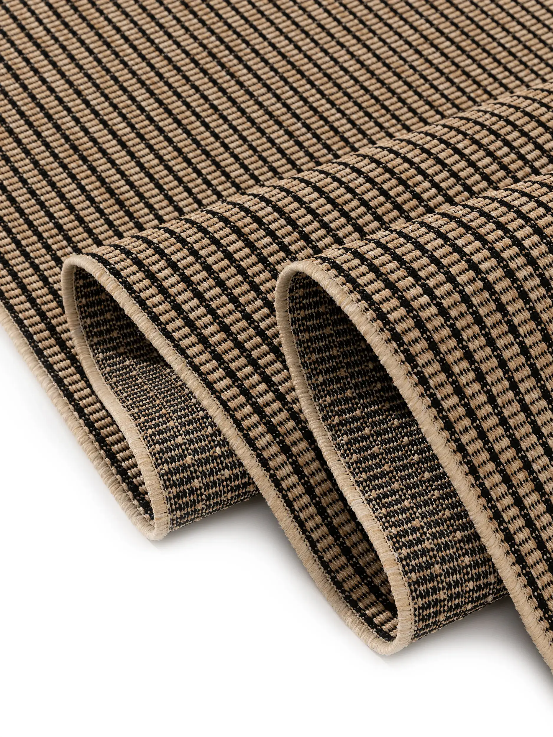 Teppich aus 100% Polypropylen in Beige mit 100% Polypropylen hohem Flor von benuta Nest