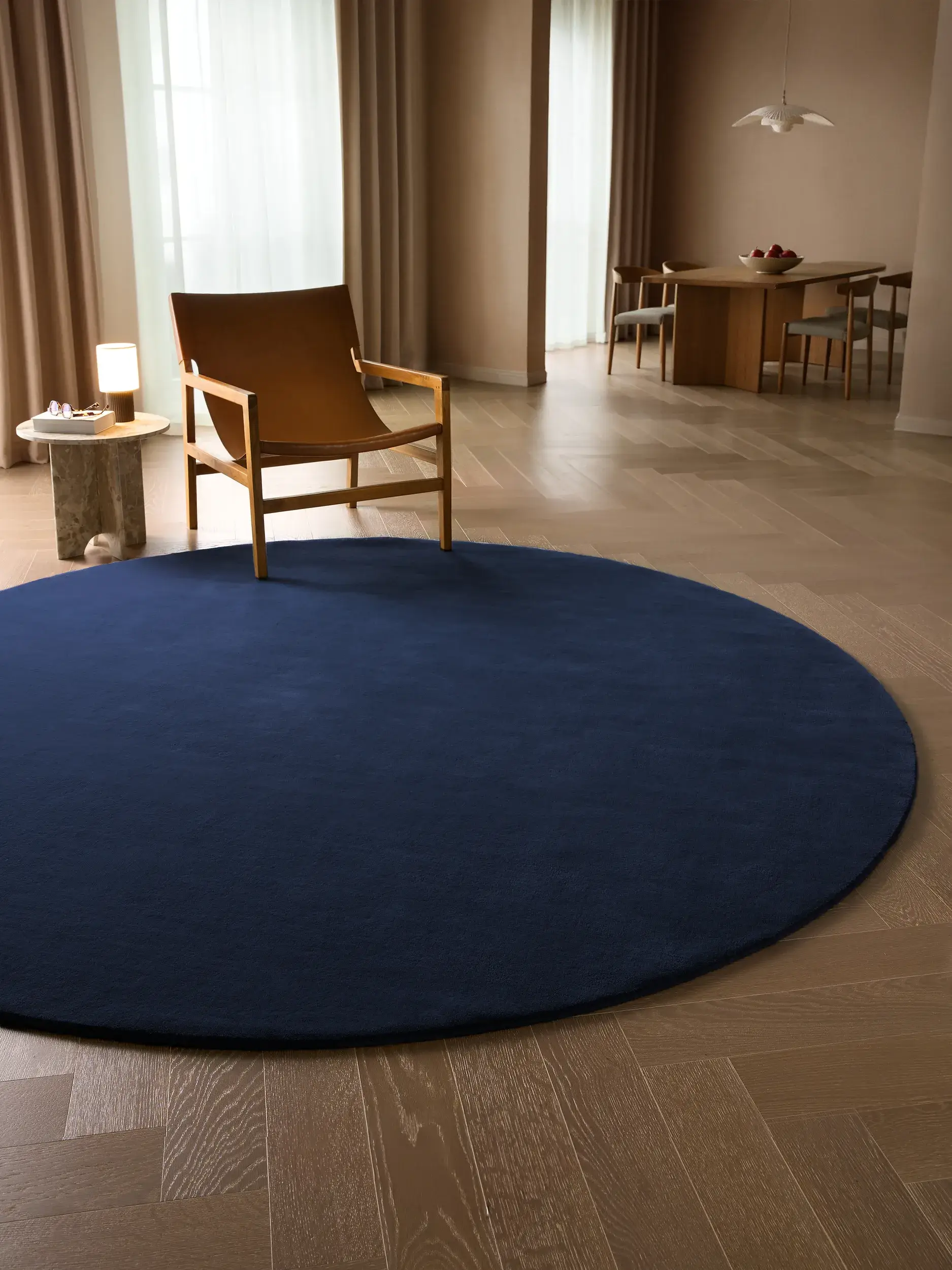 Teppich Mono aus 100% Wolle (aus Neuseeland) in Blau von benuta Finest