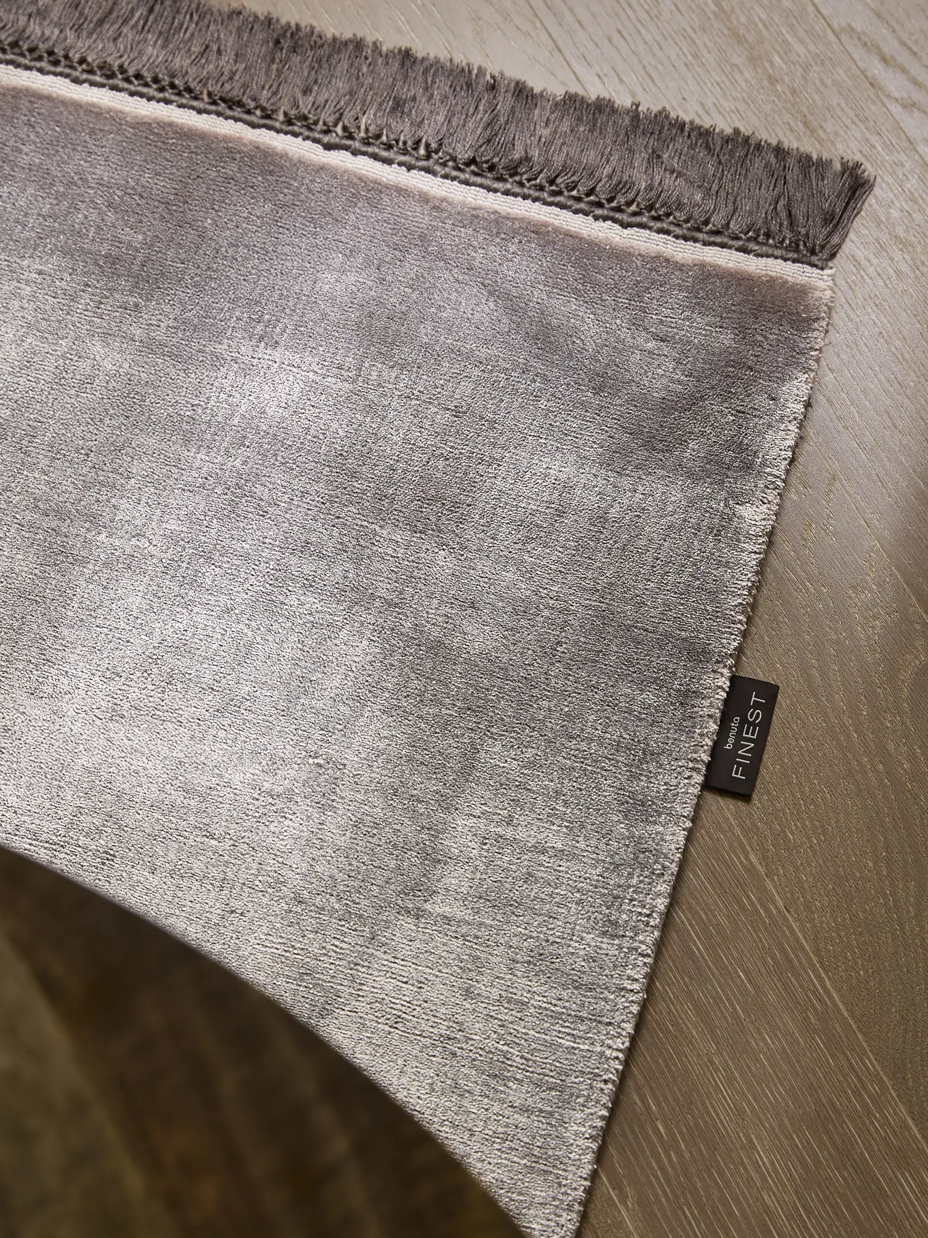 Rug Rubin made of 100% Viscose in  by benuta Finest