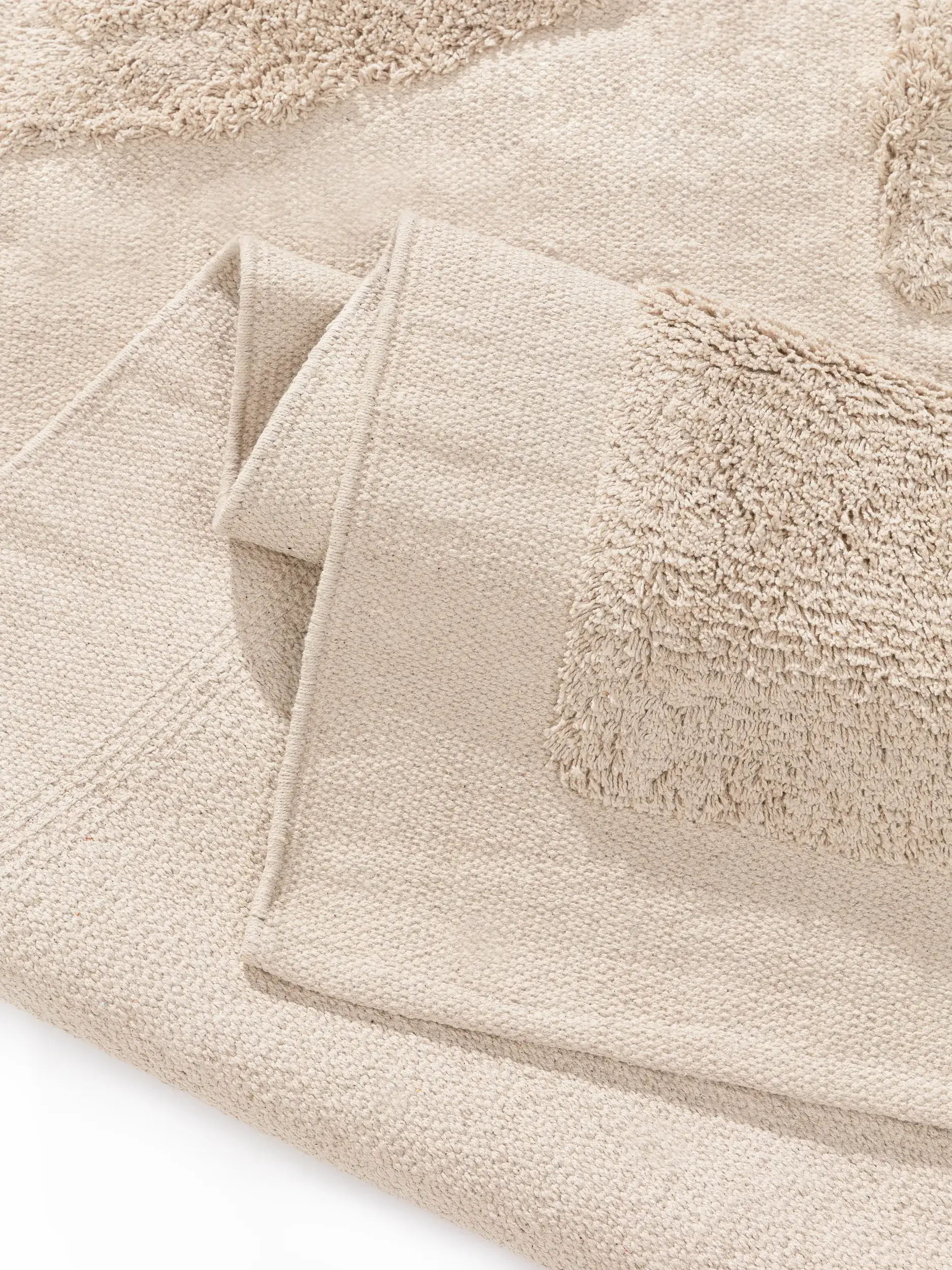 Teppich aus 100% Bio Baumwolle in Beige mit 100% Bio Baumwolle hohem Flor von benuta Pop