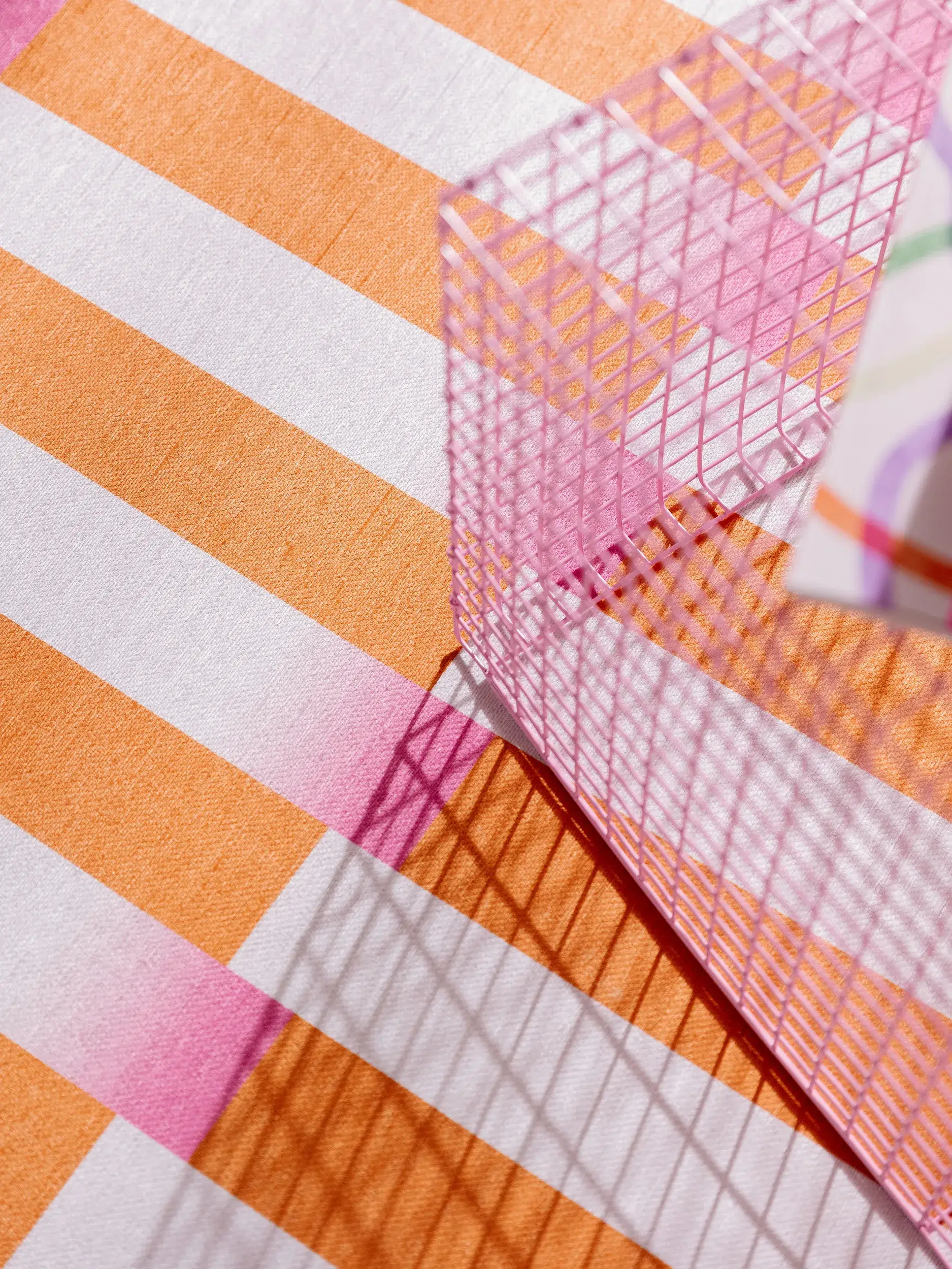 Matto 100% Polyestera värissä Orange 100% Polyester korkealla nukalla merkiltä benuta Pop