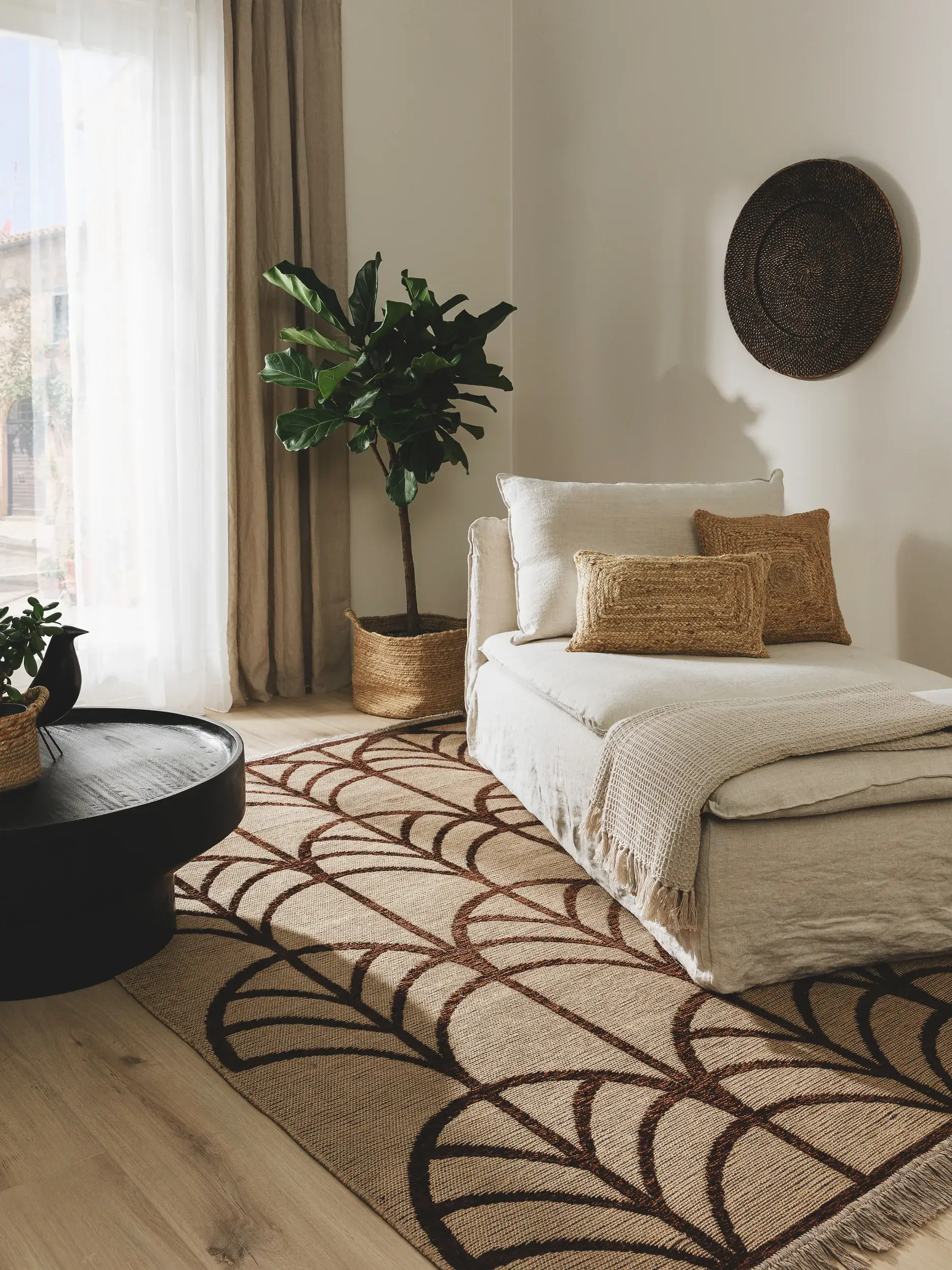 Rug made of 55% Cotton (recycled), 30% Jute, 15% Polyester in Beige with a 55% Cotton (recycled), 30% Jute, 15% Polyester high pile by benuta Pure
