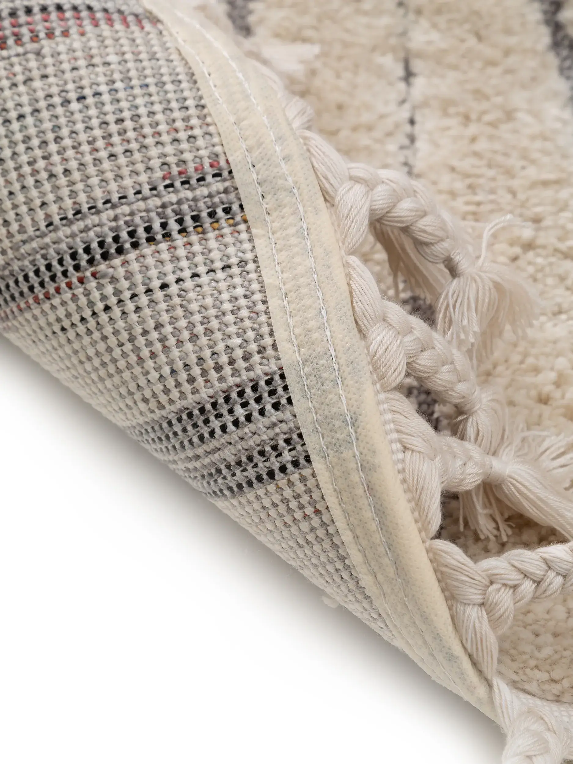 Teppe av 100% Polyester i Grau med 100% Polyester høy lugg fra Lytte