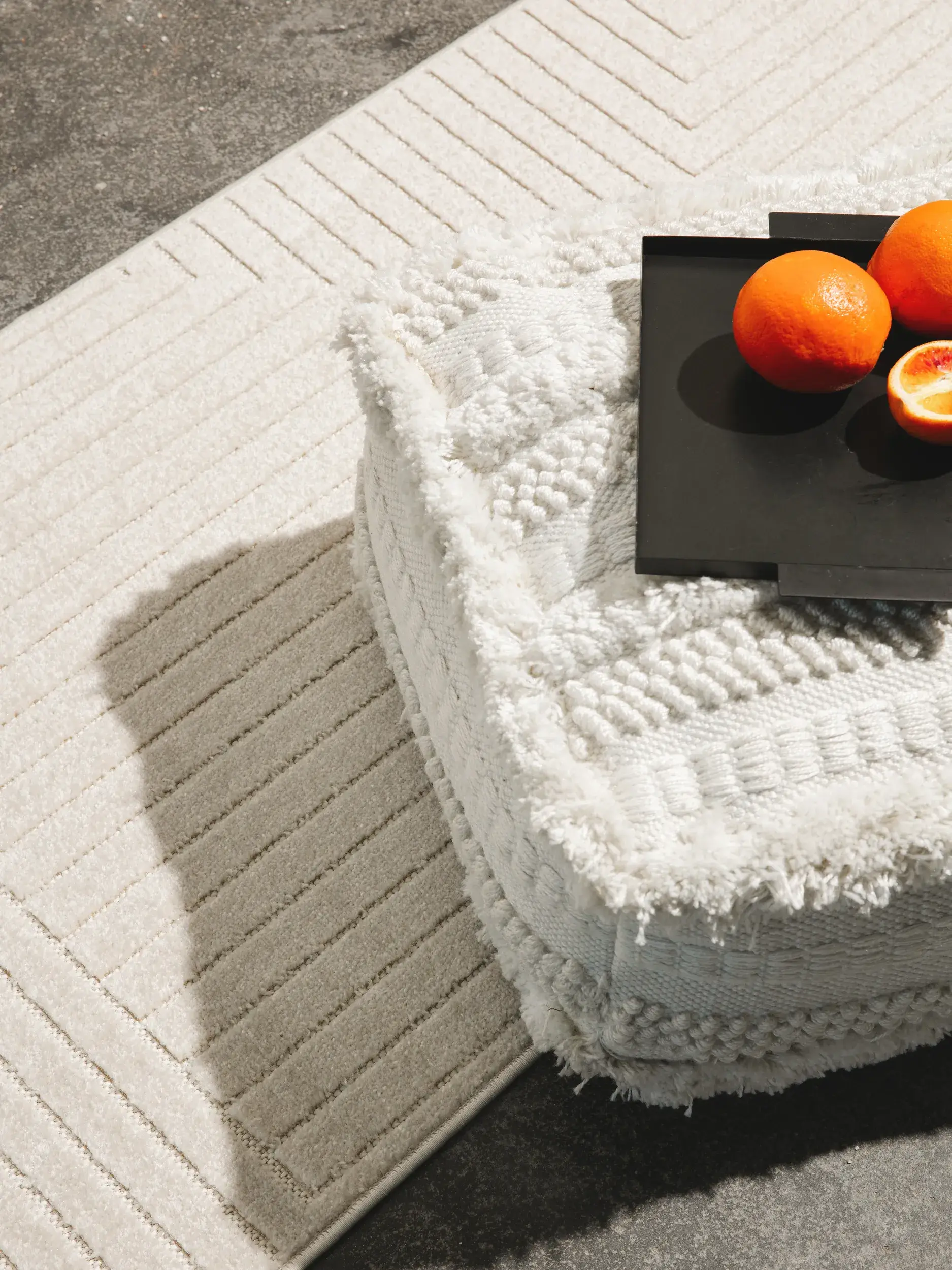 Teppich aus 100% Polypropylen in Beige mit 100% Polypropylen hohem Flor von benuta Pop