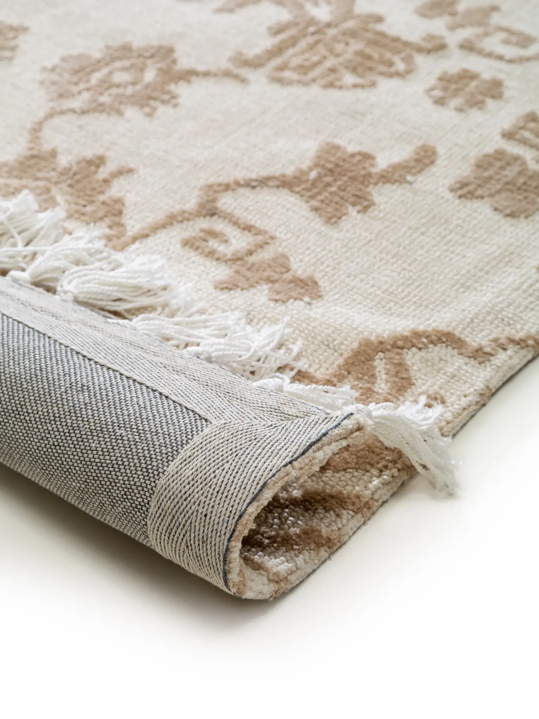 Tappeto di 100% Poliestere (Microfibra) in Beige con pelo alto 100% Poliestere (Microfibra) da benuta nest