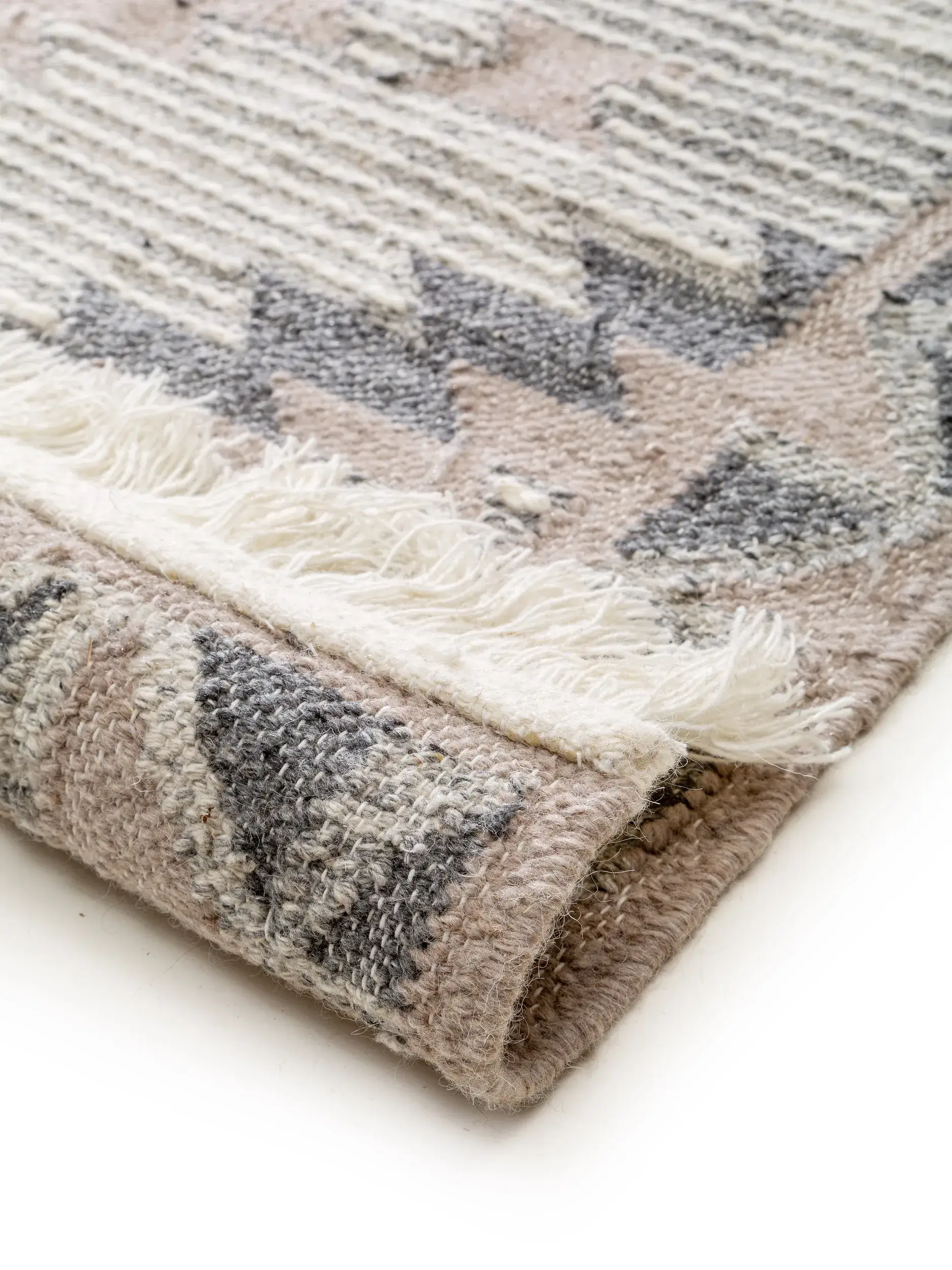 Tapijt van 70% Wol, 30% Polyester in Grijs met een 70% Wol, 30% Polyester hoge pool van benuta pure