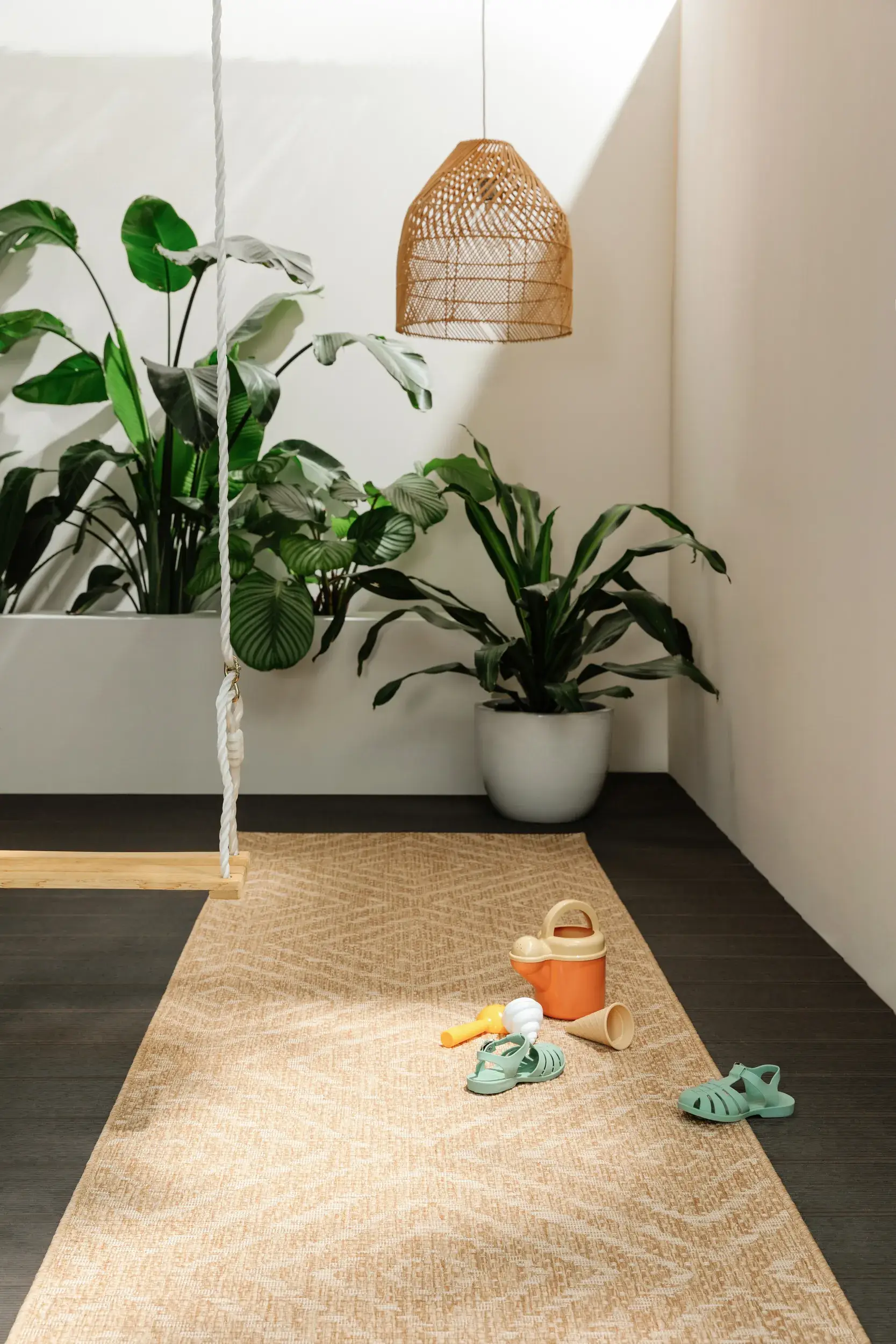 Rug made of 100% Polypropylen in Brown with a 100% Polypropylen high pile by benuta Nest