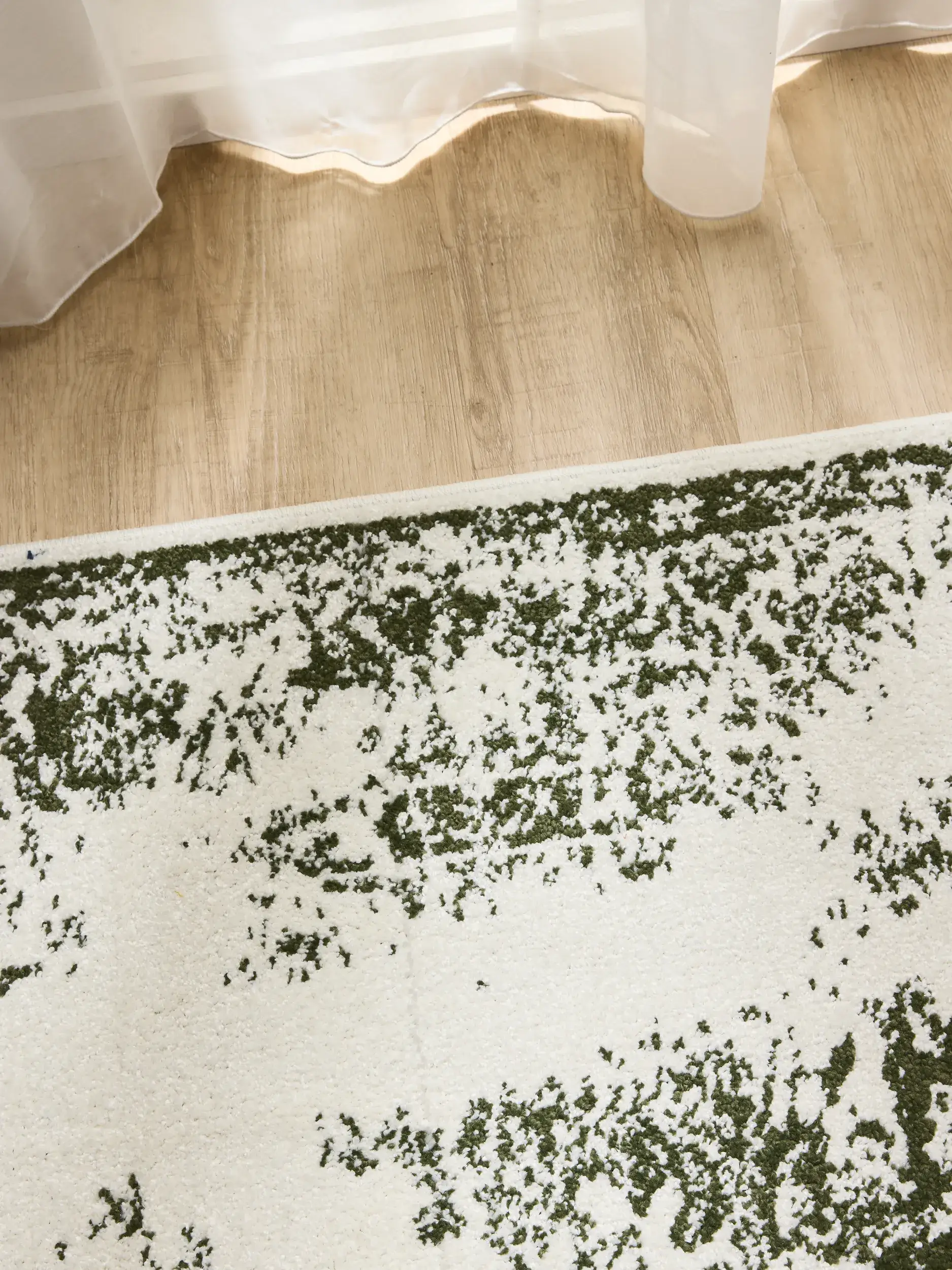 Rug made of 100% Polypropylen in Beige with a 100% Polypropylen high pile by benuta Basic