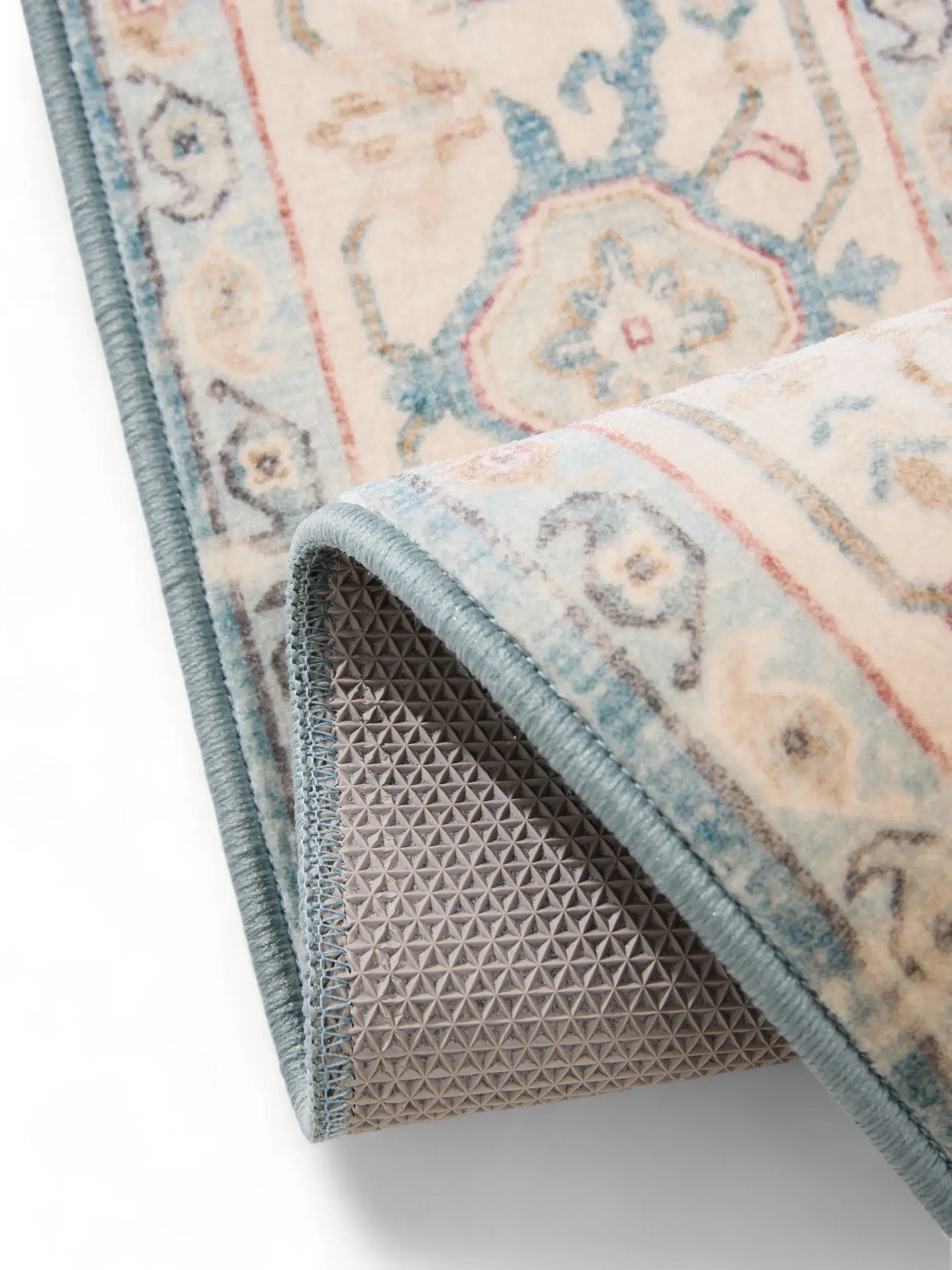 Rug made of 100% Polyester in Multicolour with a 100% Polyester high pile by benuta Nest