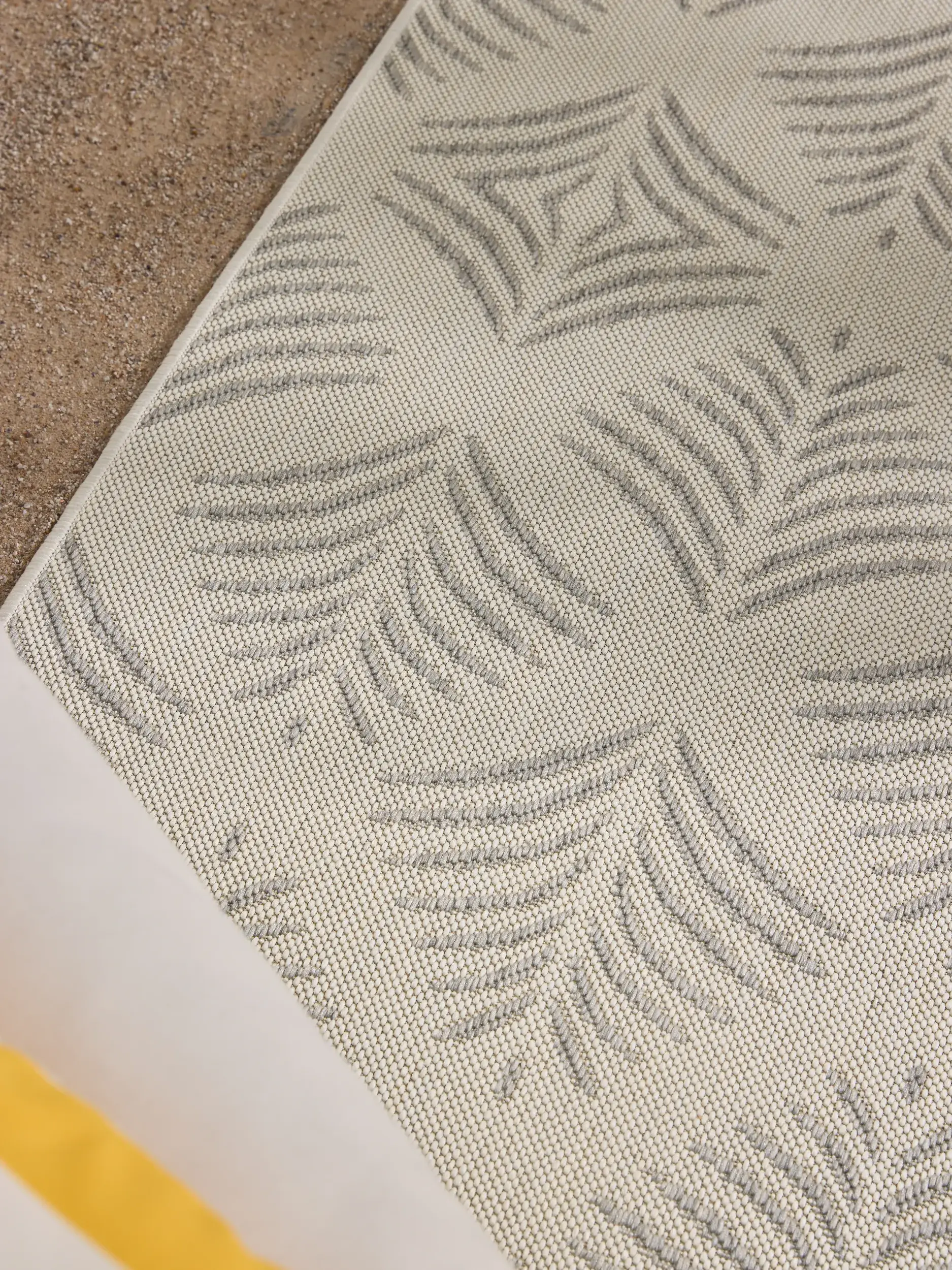 Rug made of 100% Polypropylen in Grey with a 100% Polypropylen high pile by benuta Nest