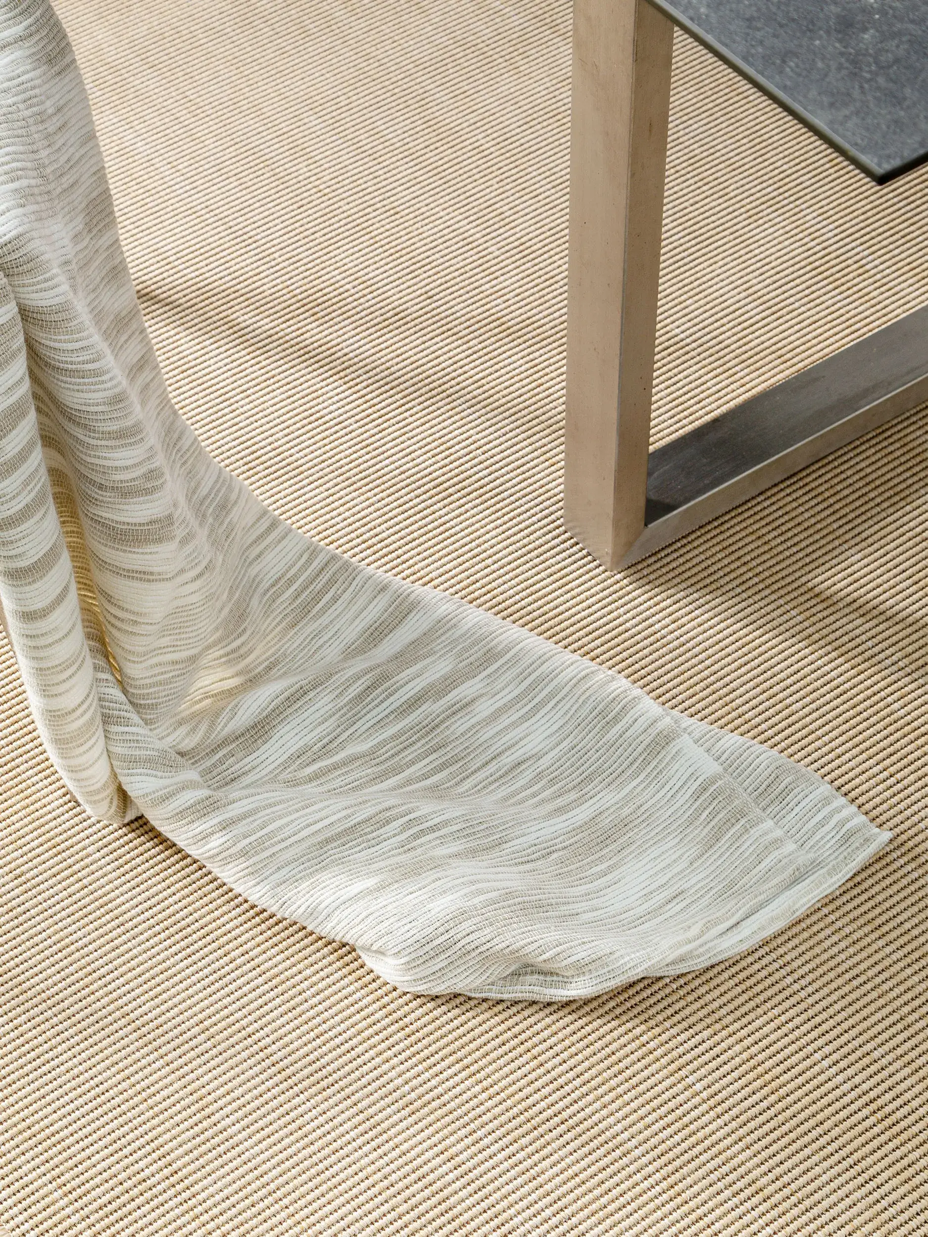 Rug made of 100% Polypropylen in Beige with a 100% Polypropylen high pile by benuta Nest