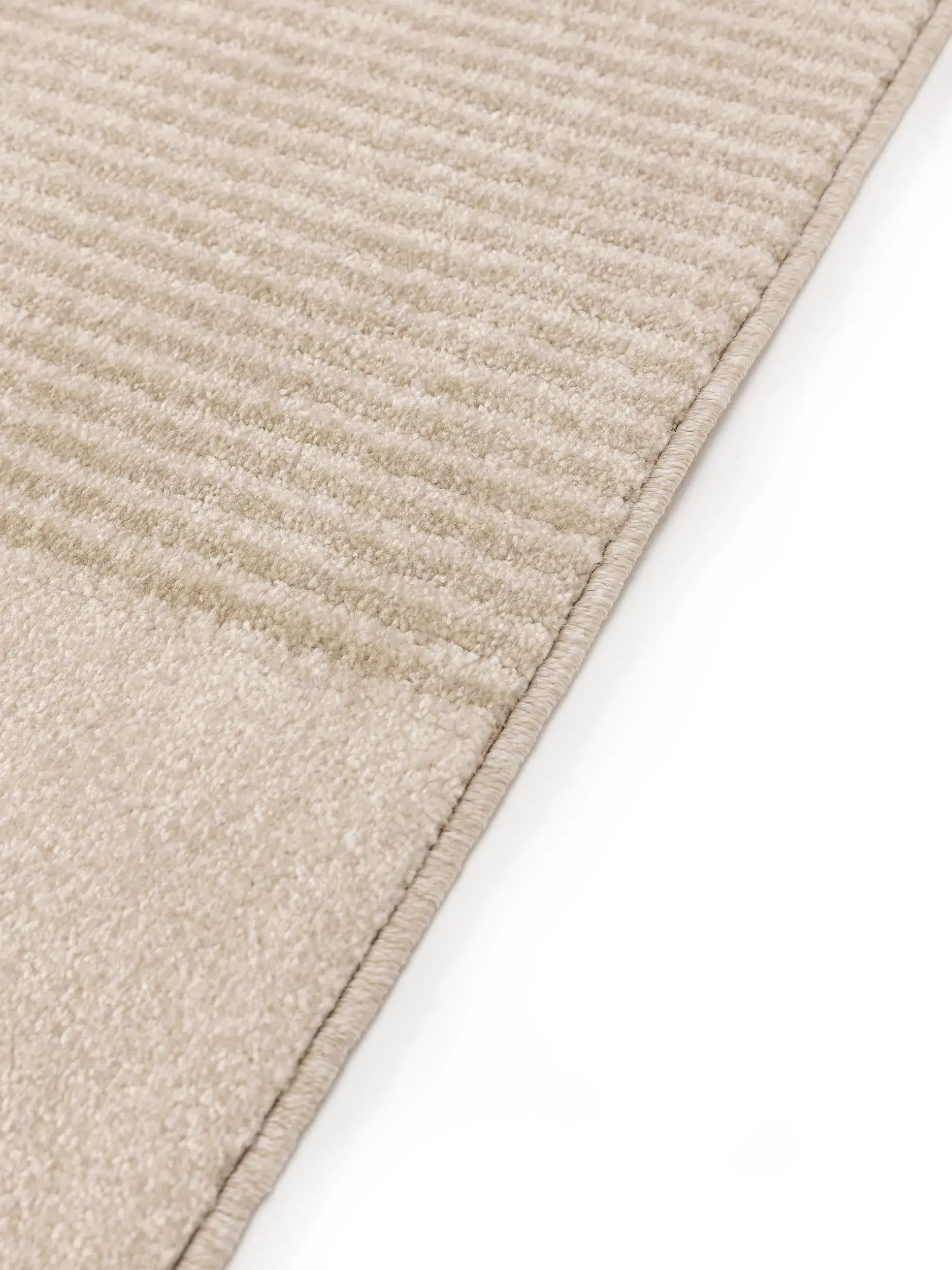Teppich aus 100% Polypropylen in Beige mit 100% Polypropylen hohem Flor von benuta Pop