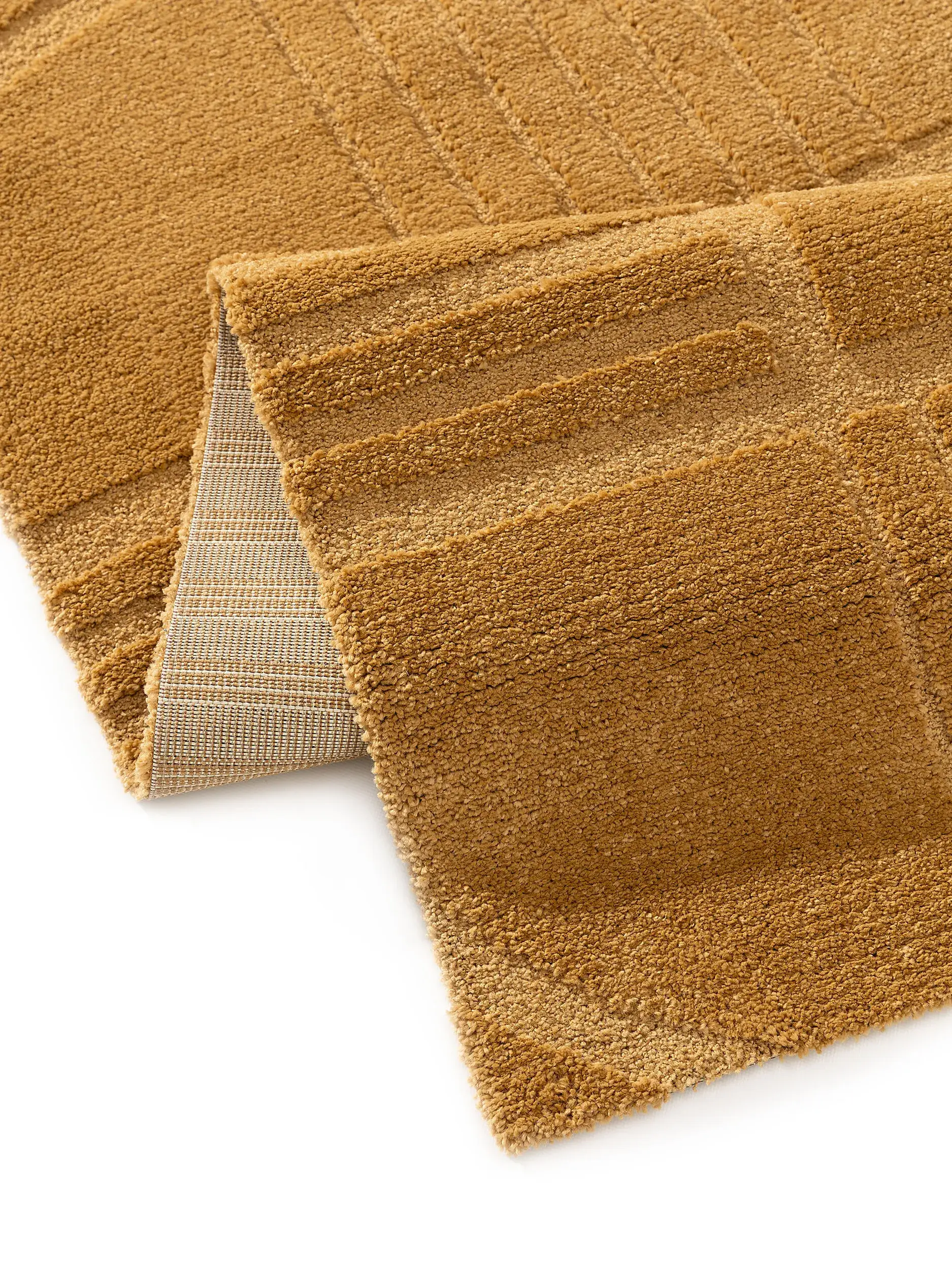 Rug Eve made of 60% Polypropylen, 40% Polyester in Yellow by benuta Nest