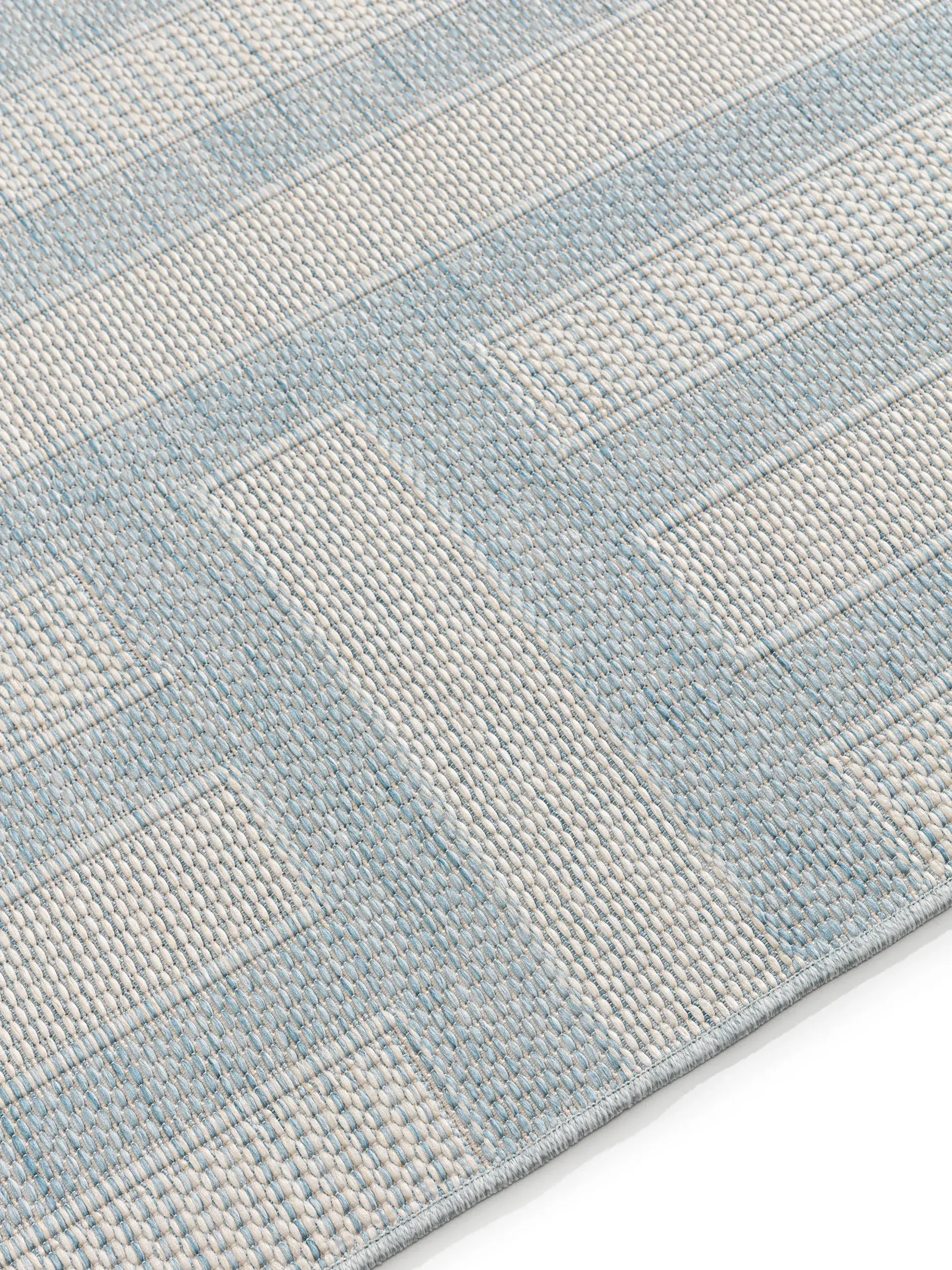 Rug made of 100% Polypropylen in Blue with a 100% Polypropylen high pile by benuta Nest