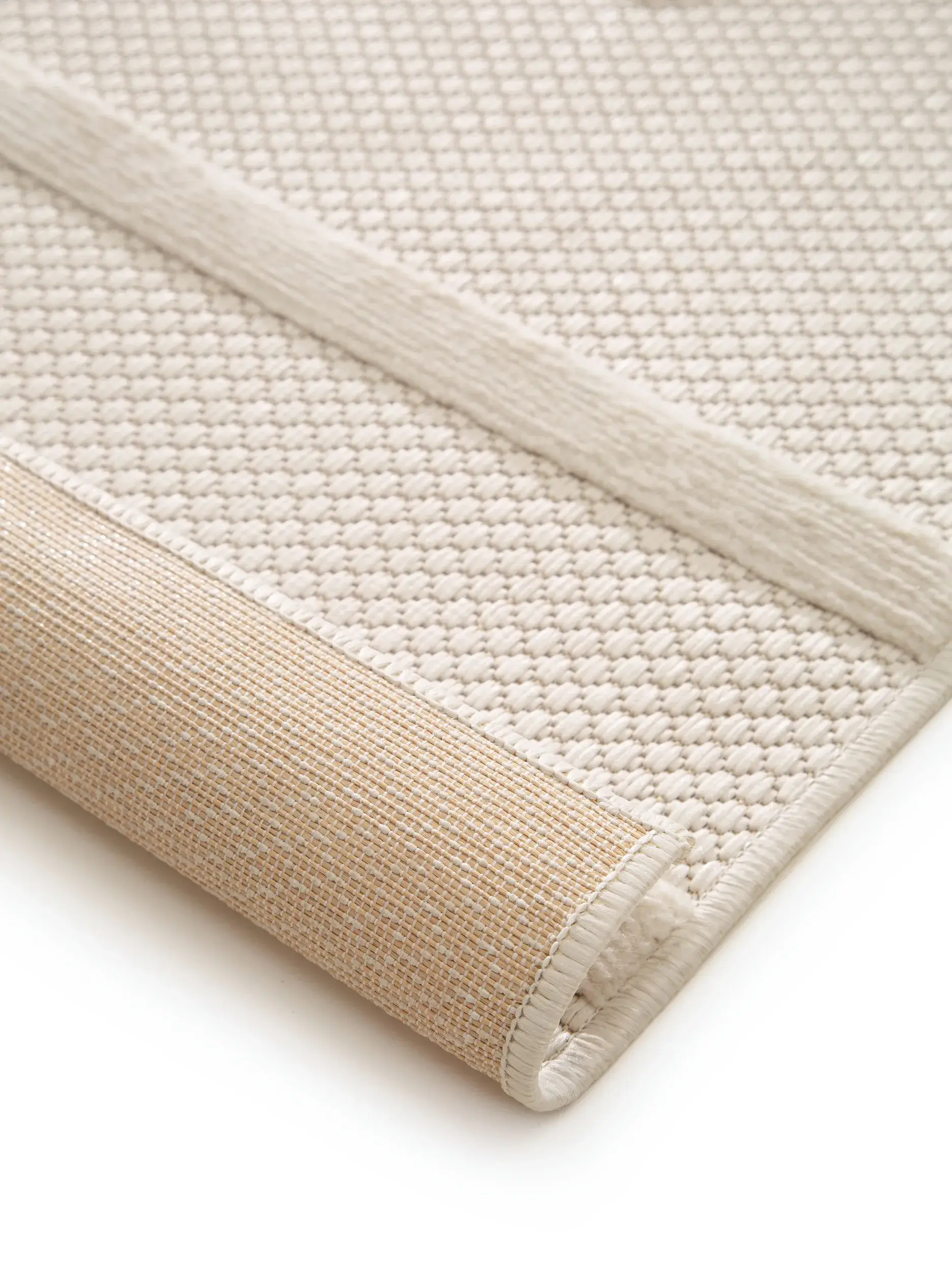 Rug made of 100% Polypropylen in Beige with a 100% Polypropylen high pile by benuta Nest