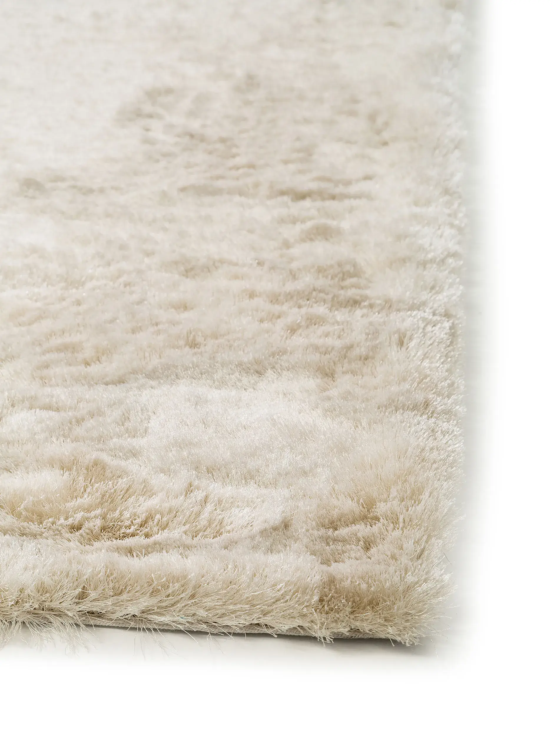 Teppich aus 100% Polyester in Beige mit 100% Polyester hohem Flor von benuta Nest