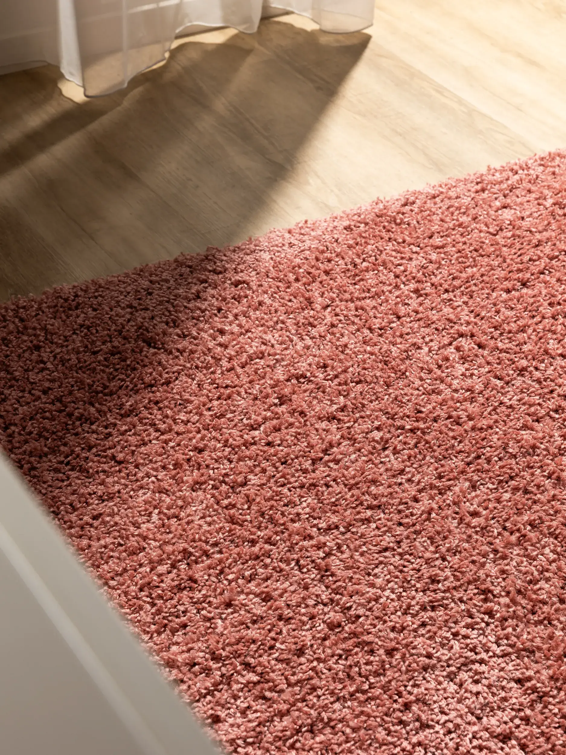Rug made of 100% Polypropylen in Pink with a 100% Polypropylen high pile by benuta Basic