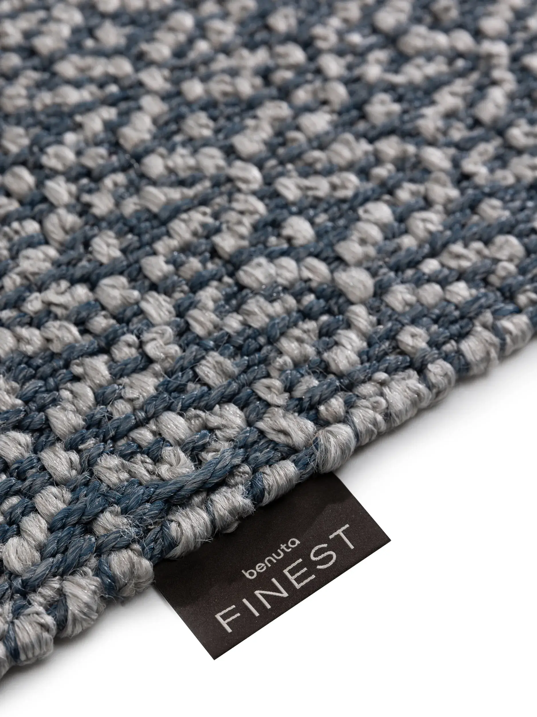Rug made of 100% Polypropylen in Blue with a 100% Polypropylen high pile by benuta Finest