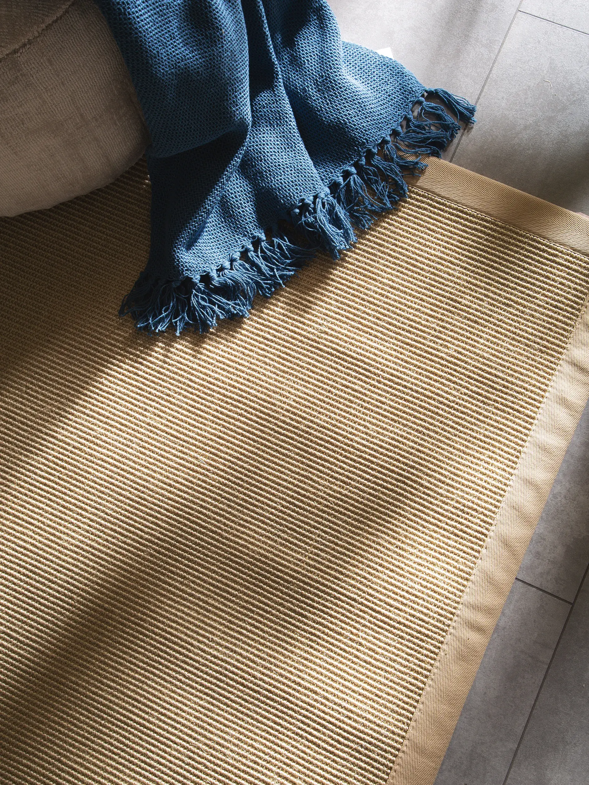 Matto 100% Sisala värissä Beige 100% Sisal korkealla nukalla merkiltä benuta Nest