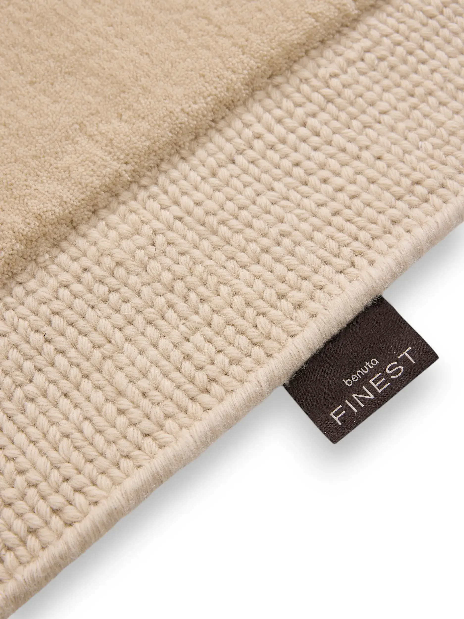 Rug made of 100% Wool in Beige with a 100% Wool high pile by benuta Finest