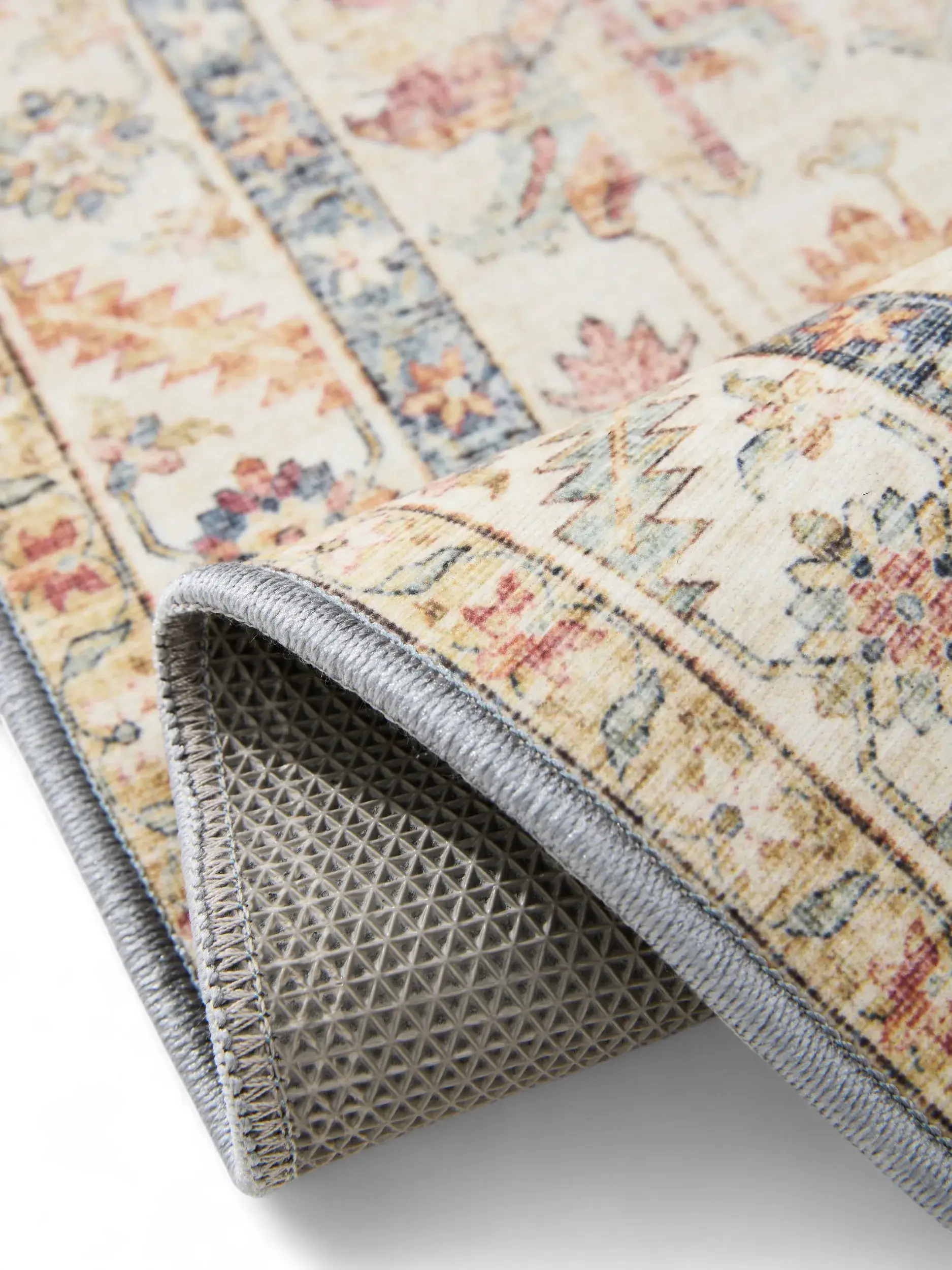 Rug made of 100% Polyester in Multicolour with a 100% Polyester high pile by benuta Basic