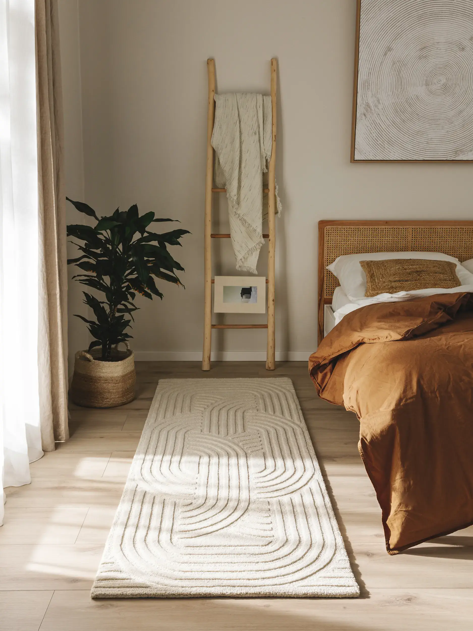 Teppich aus 80% Wolle, 20% Wolle (from New Zealand) in Beige mit 80% Wolle, 20% Wolle (from New Zealand) hohem Flor von benuta Pure