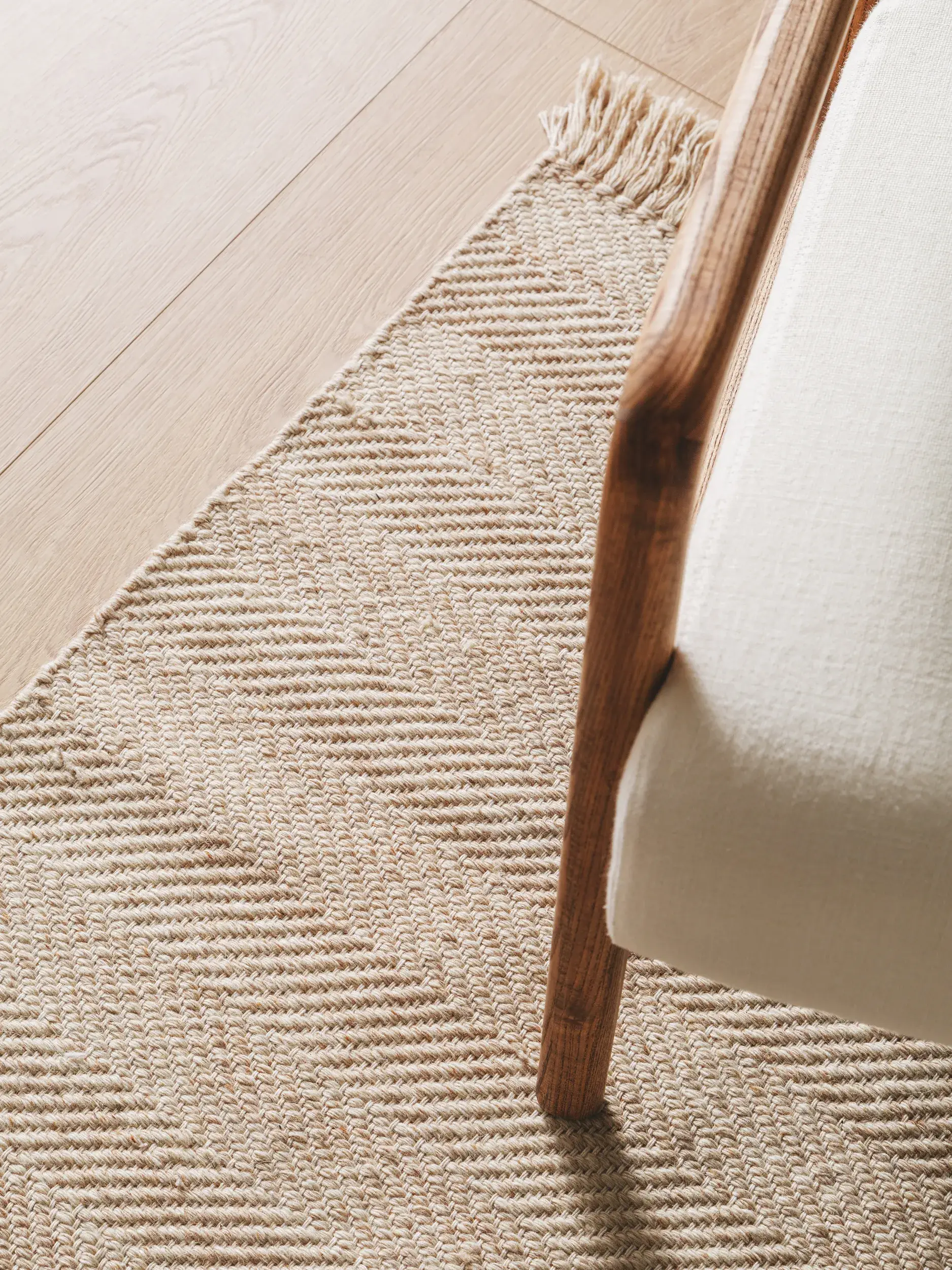Rug made of 60% Wolle, 20% Baumwolle, 20% Polyester in Beige with a 60% Wolle, 20% Baumwolle, 20% Polyester high pile by benuta Pure
