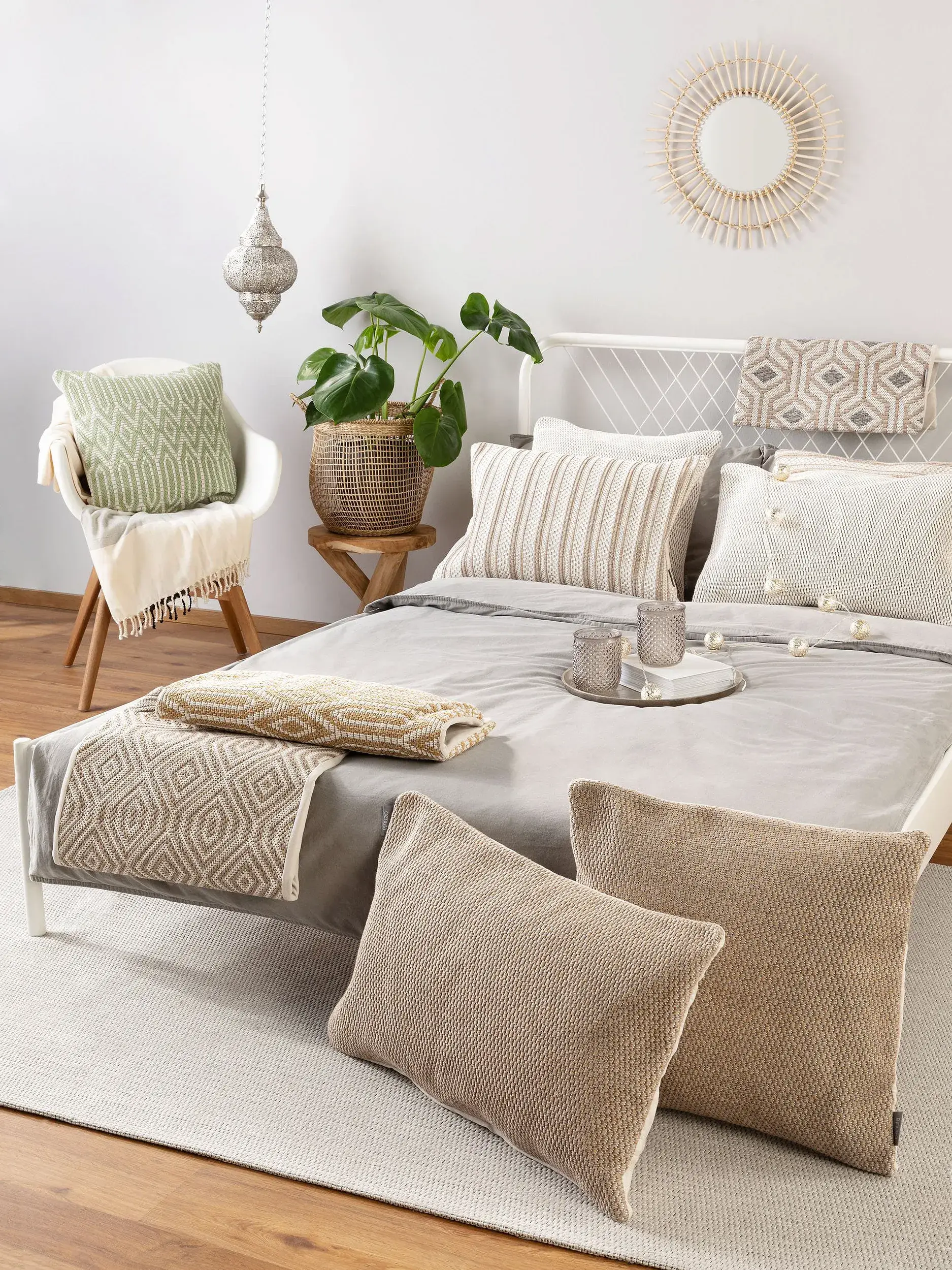 Kissenbezug Palma Taupe i Geometrisch-design laget av 100 % bomull fra benuta Nest