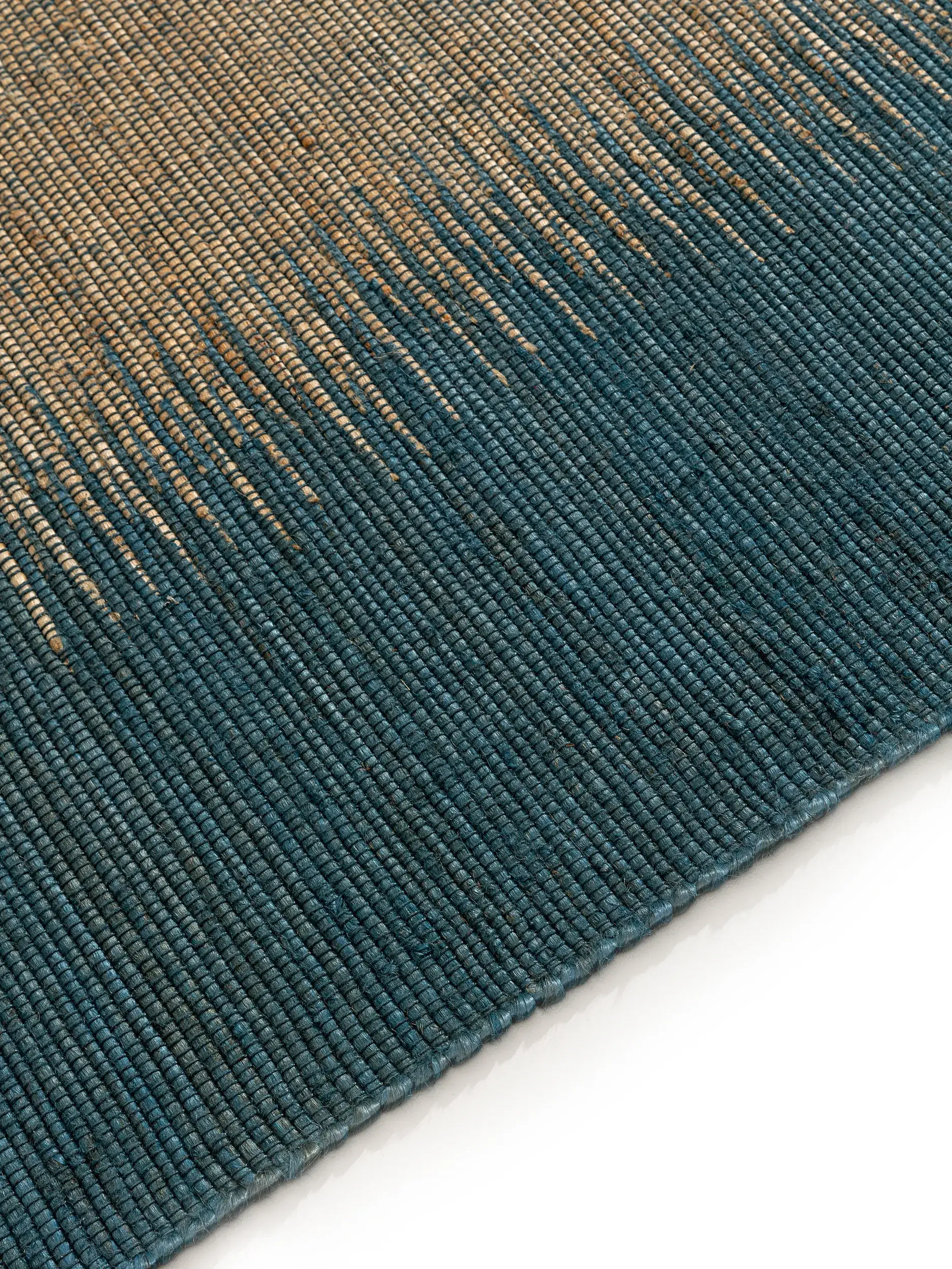 Alfombra de 79% Yute, 21% Algodón en Azul con un pelo de {{Placeholder_Pile Height}} de altura de benuta pure