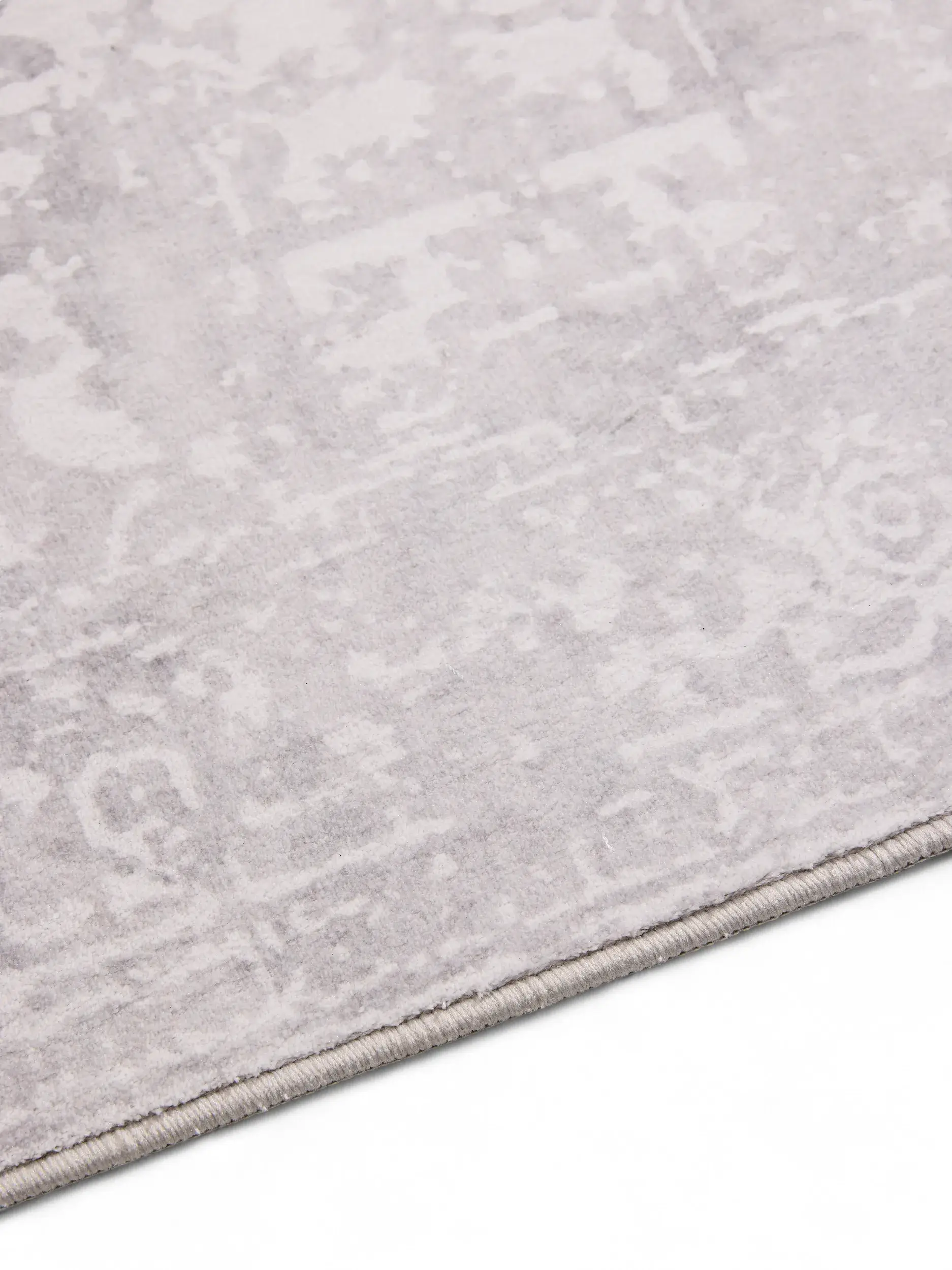 Rug made of 100% Polyester in Grey with a 100% Polyester high pile by benuta Nest