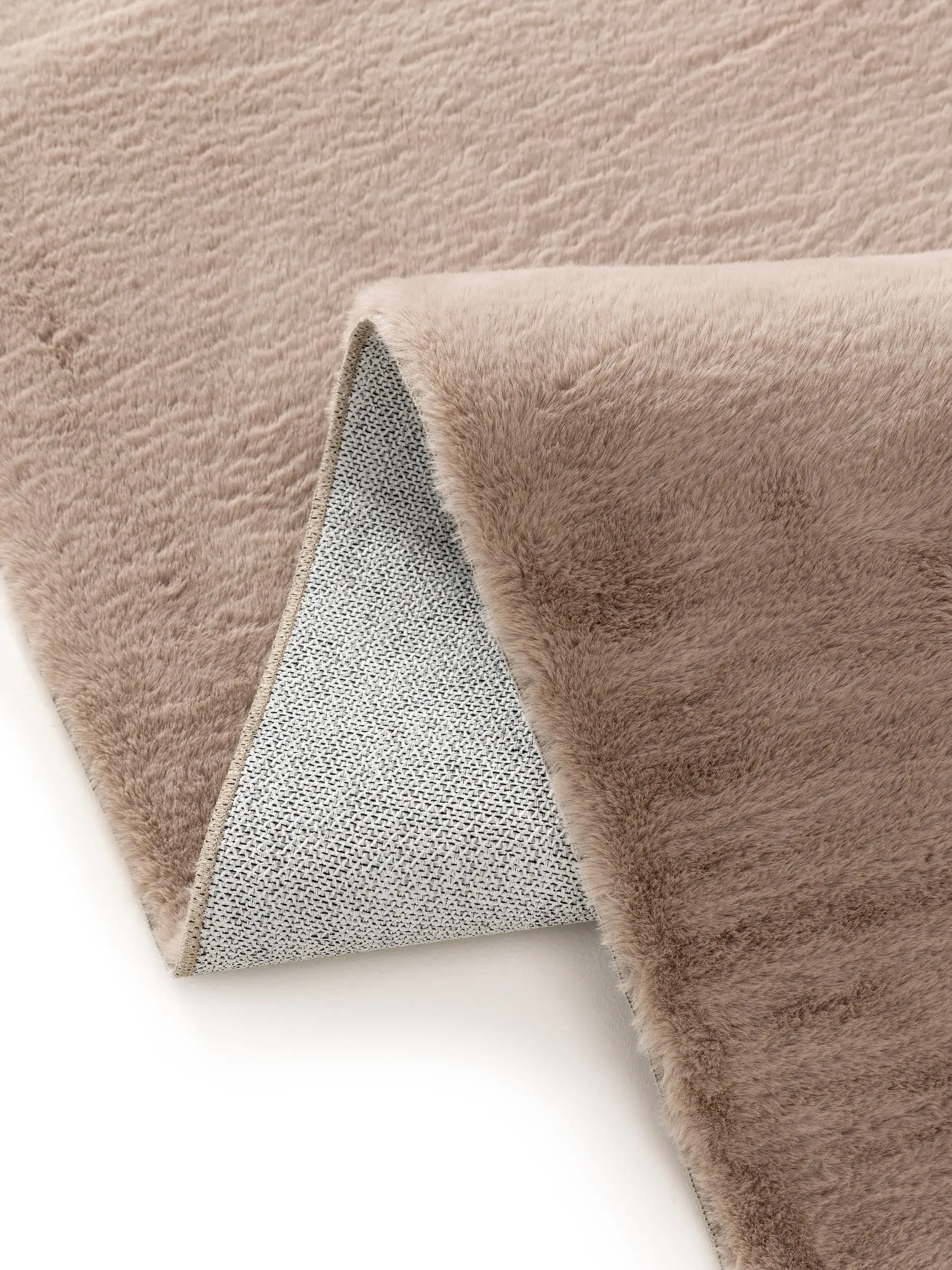 Tapete de 100% Polyester em Taupe com pelo de 100% Polyester de altura da benuta Basic