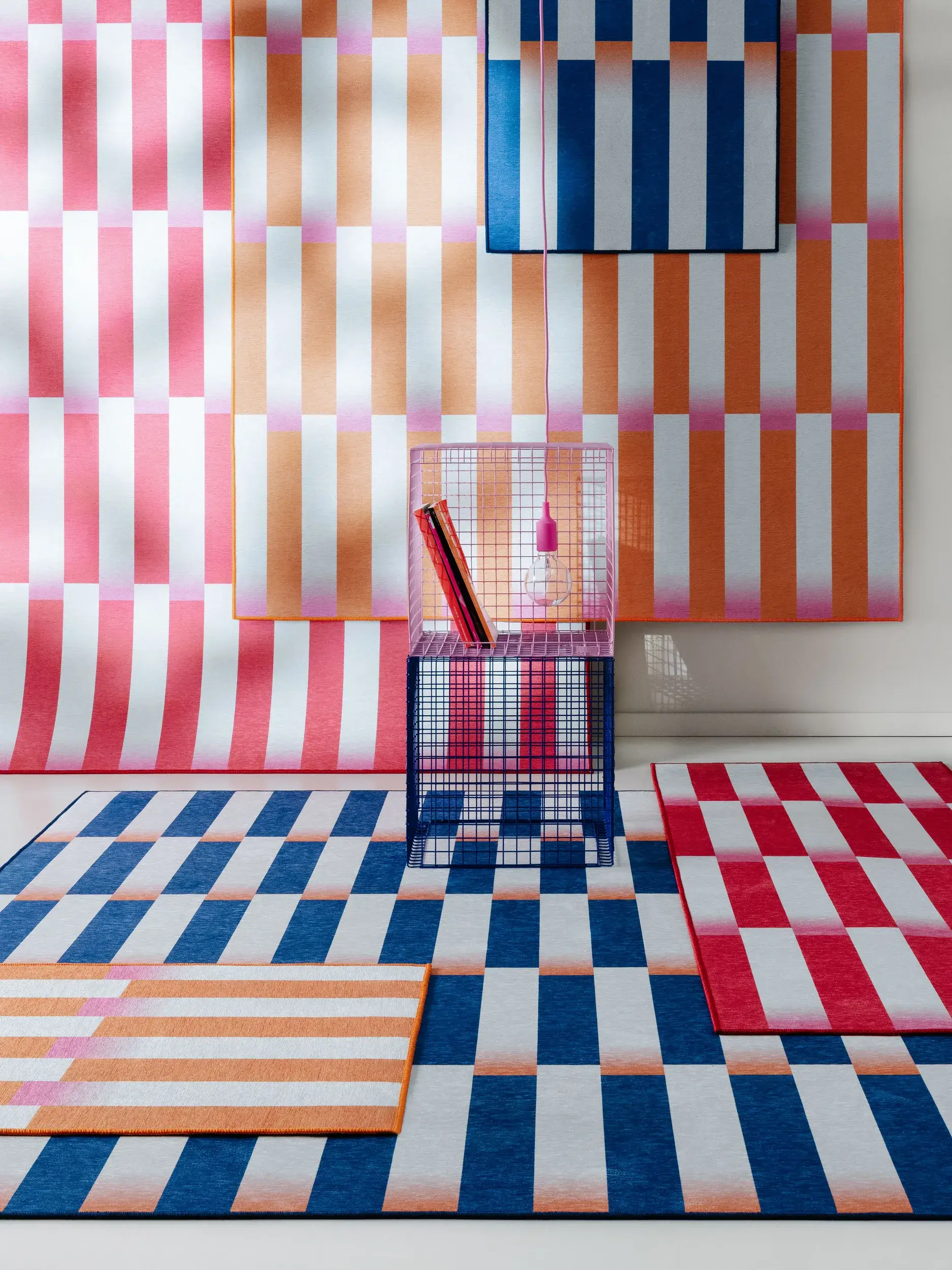 Alfombra de 100% Poliéster en Naranja con un pelo de {{Placeholder_Pile Height}} de altura de benuta POP