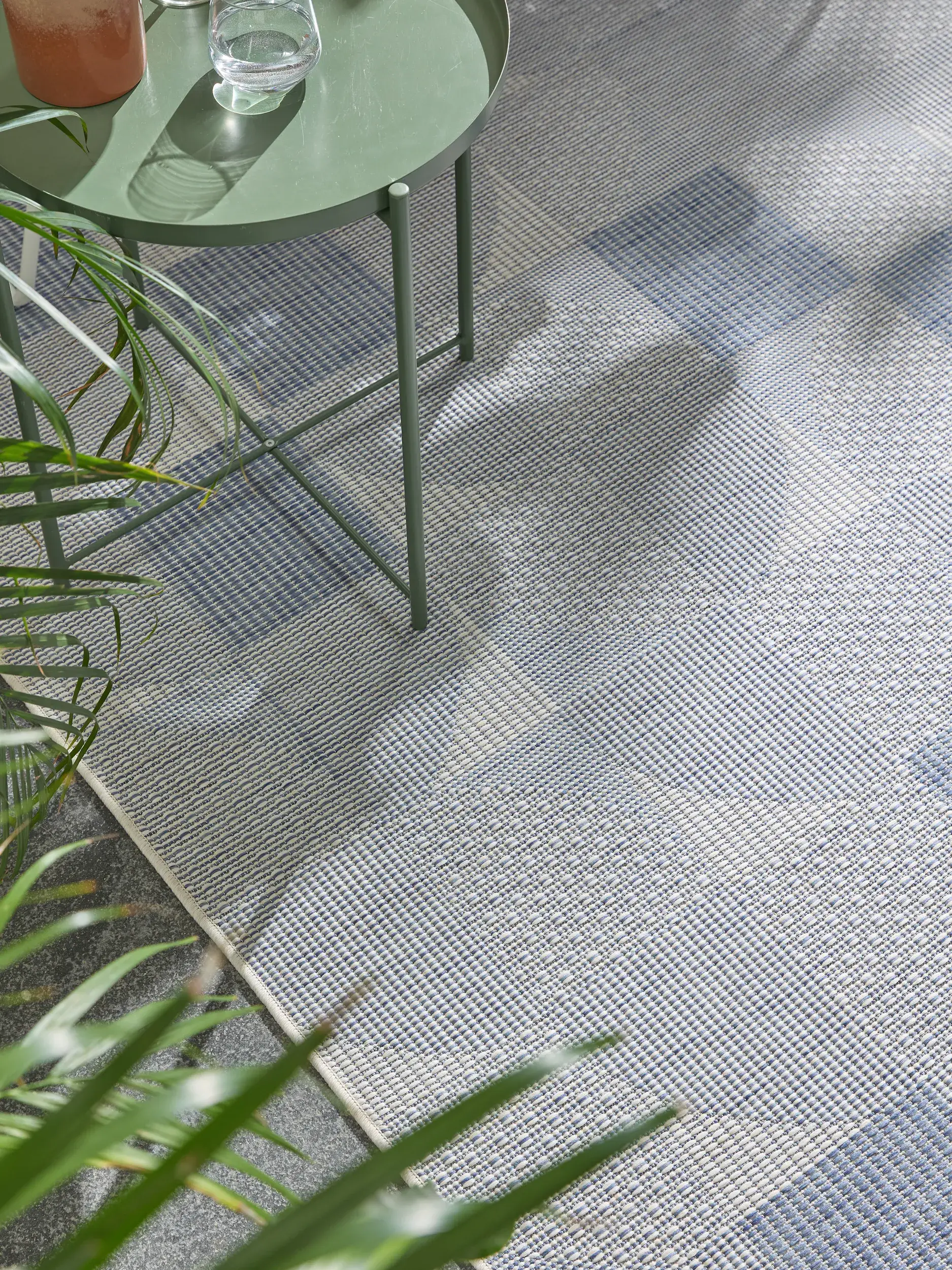 Teppich aus 100% Polypropylen in Blau mit 100% Polypropylen hohem Flor von benuta Nest