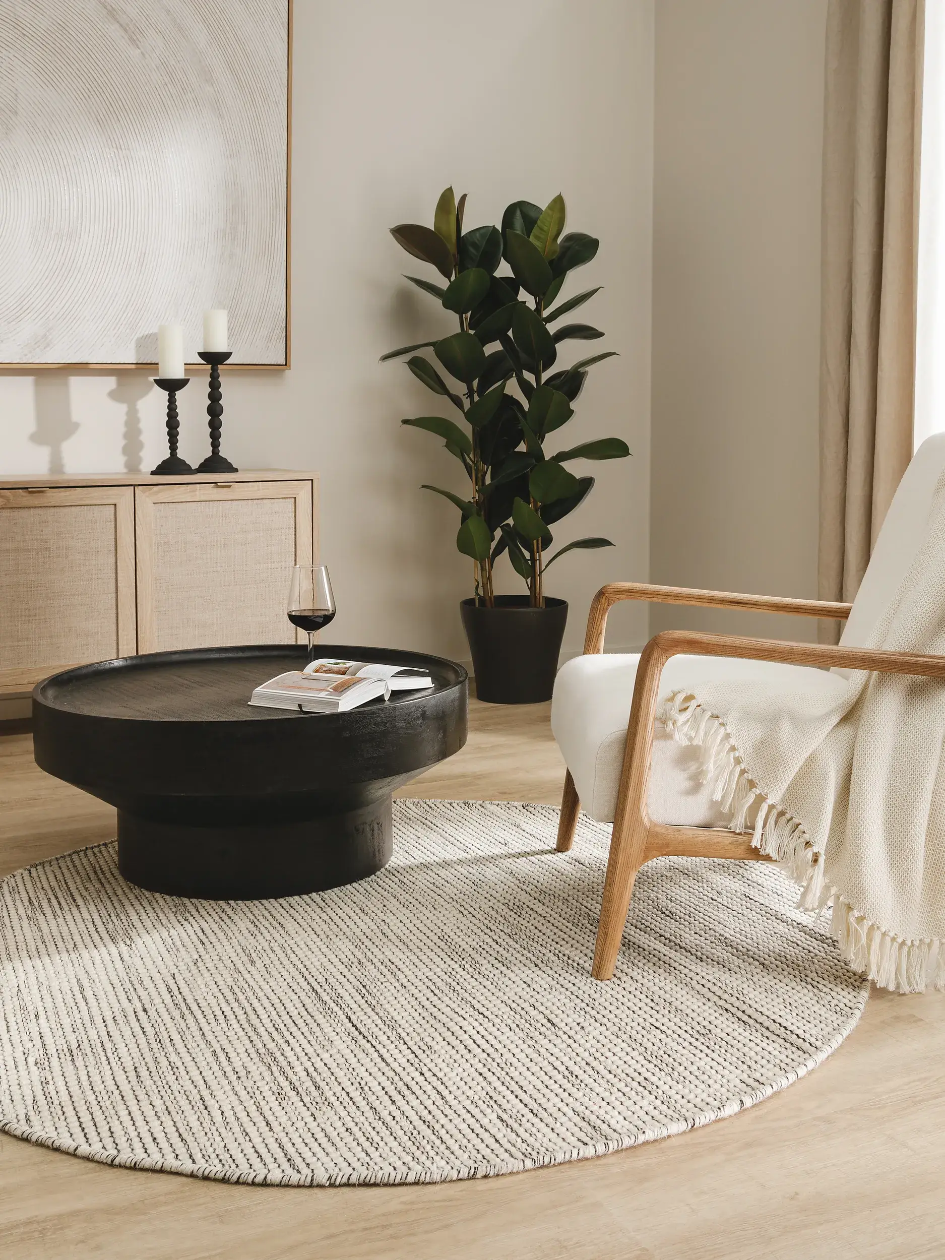 Rug made of 80% Wolle, 20% Baumwolle in Beige with a 80% Wolle, 20% Baumwolle high pile by benuta Pure