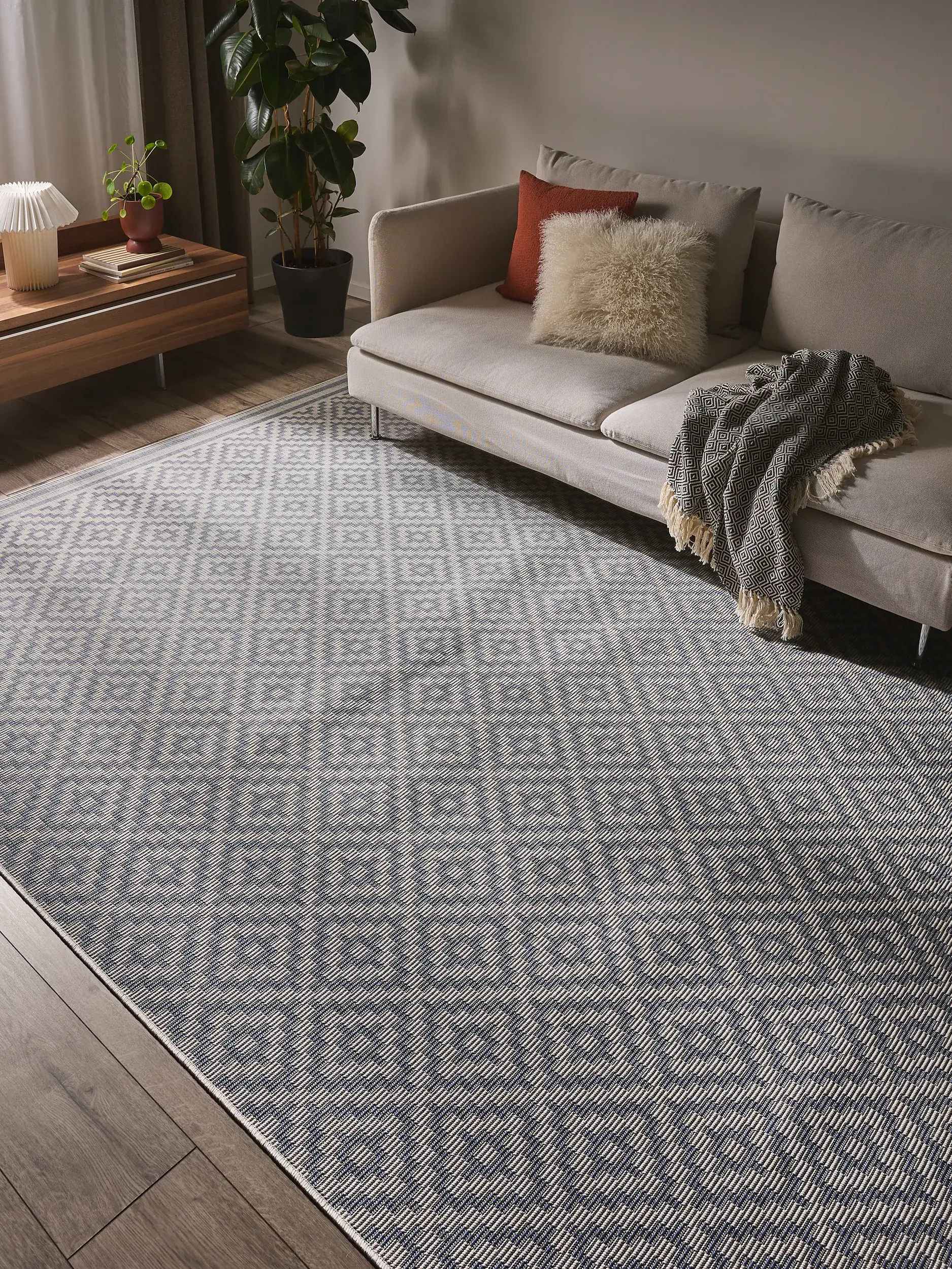 Tappeto Metro di 100% Polipropilene in Azzurro di benuta nest