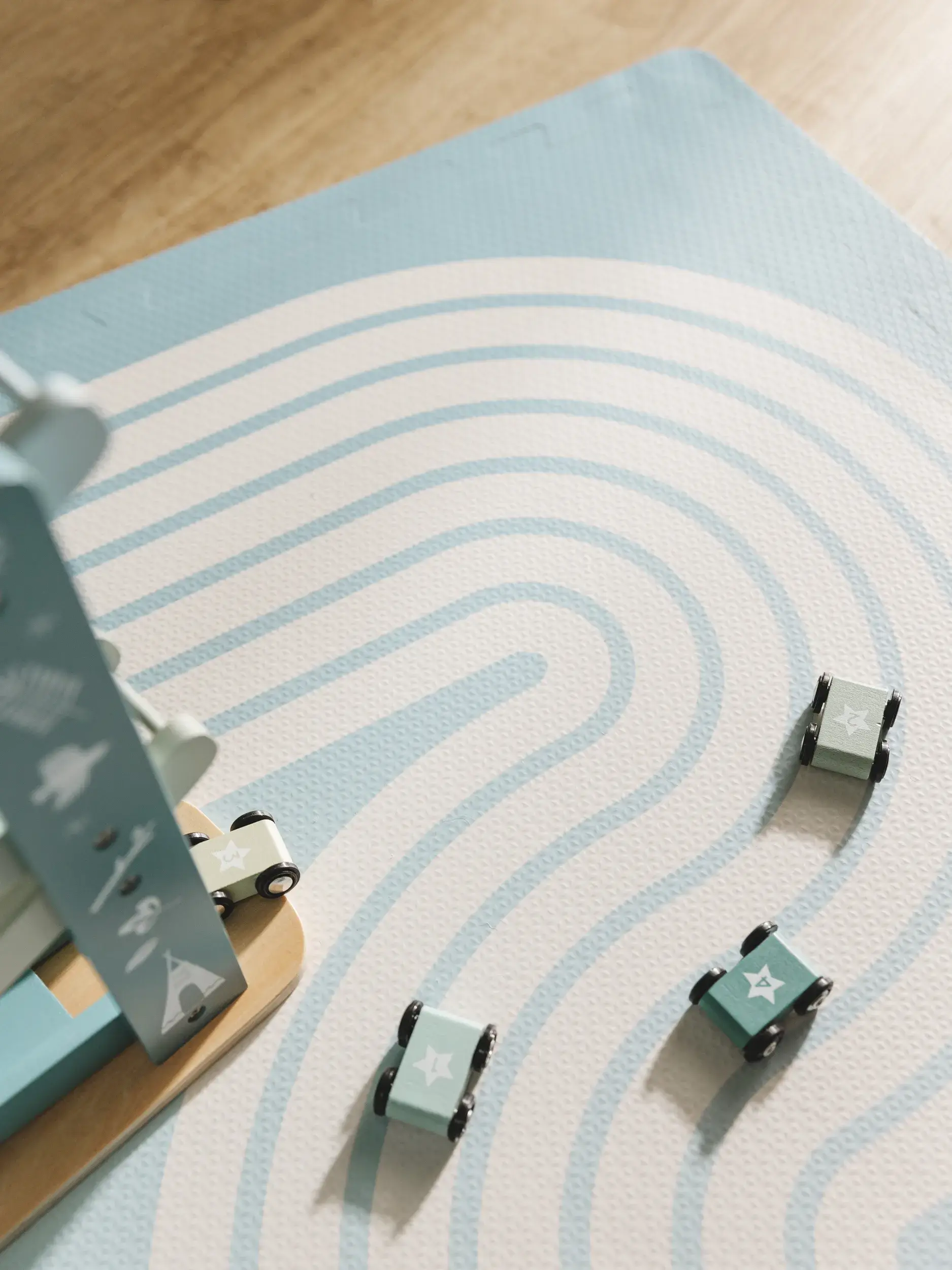 Spielmatte Archie Blau im Design Kindermotive aus  von Lytte