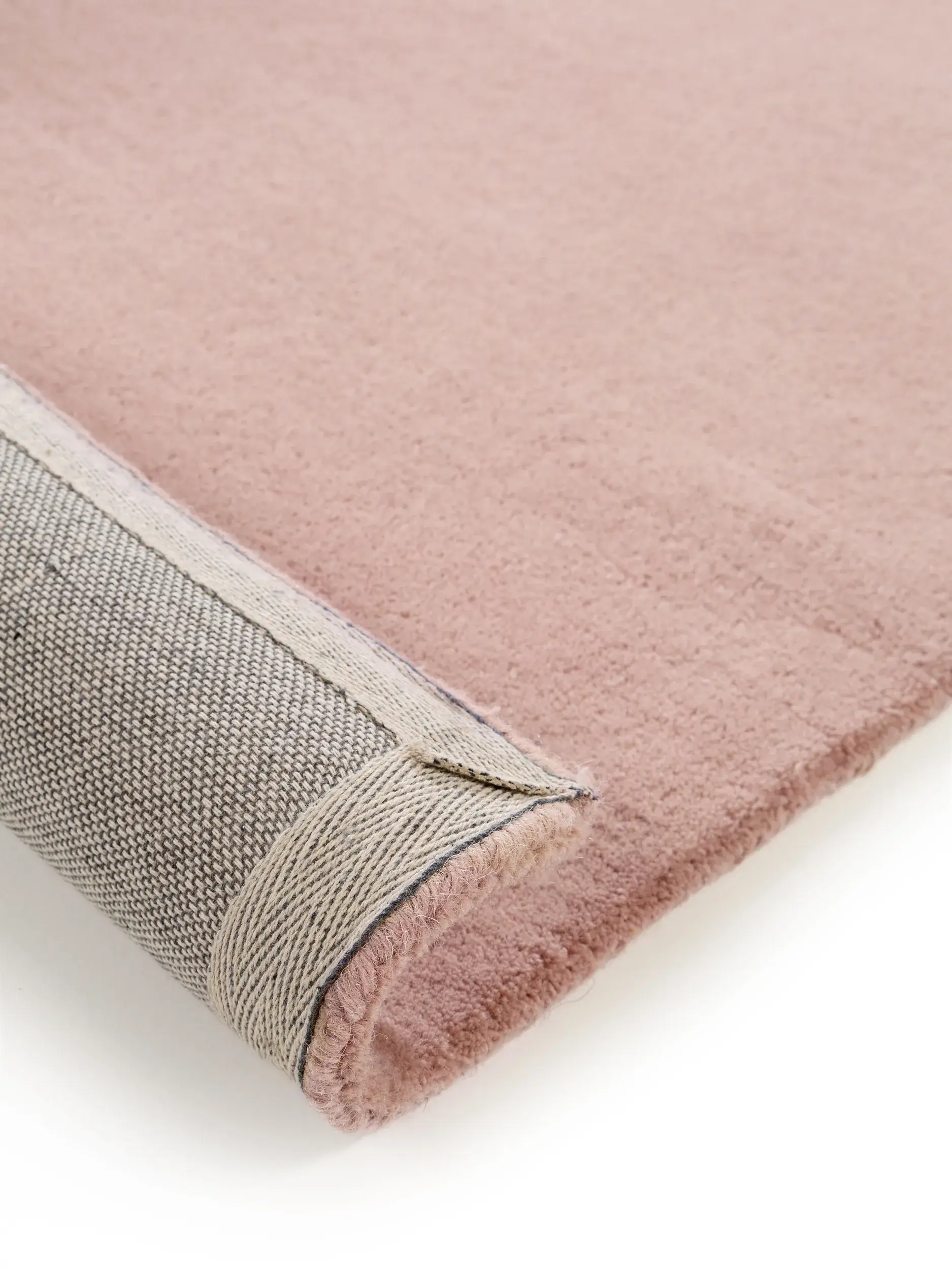Teppich aus 100% Wolle in Rosa mit 100% Wolle hohem Flor von benuta Nest